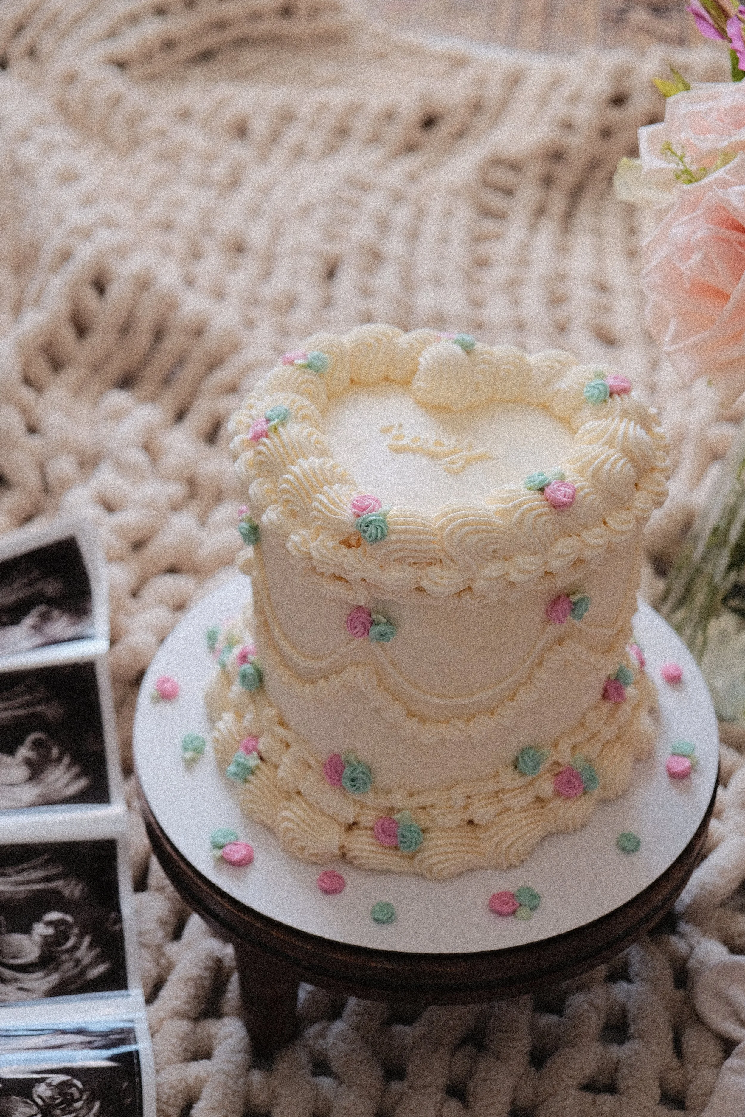 gender reveal cake.JPG