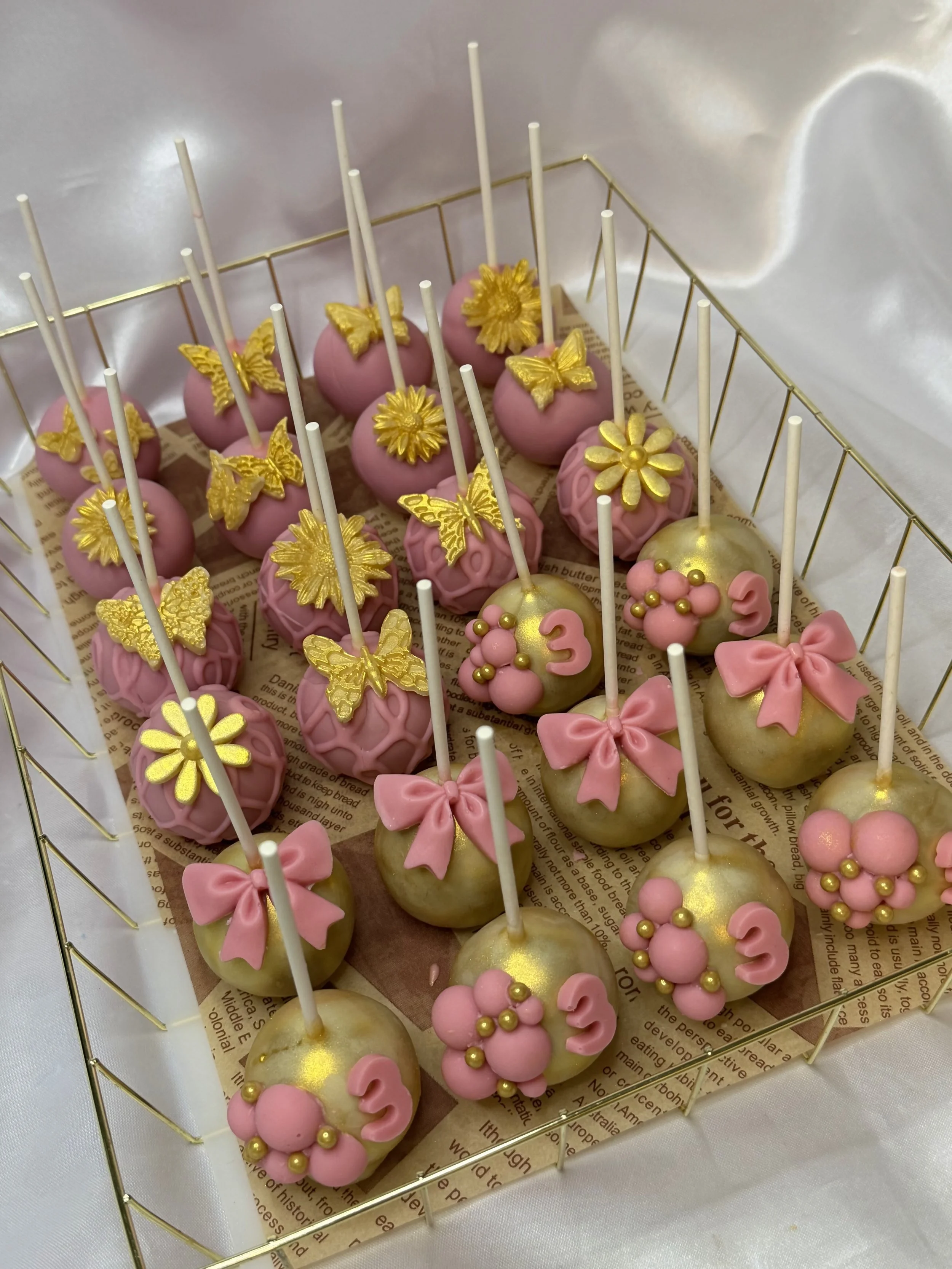 3 isa cake pops.jpeg