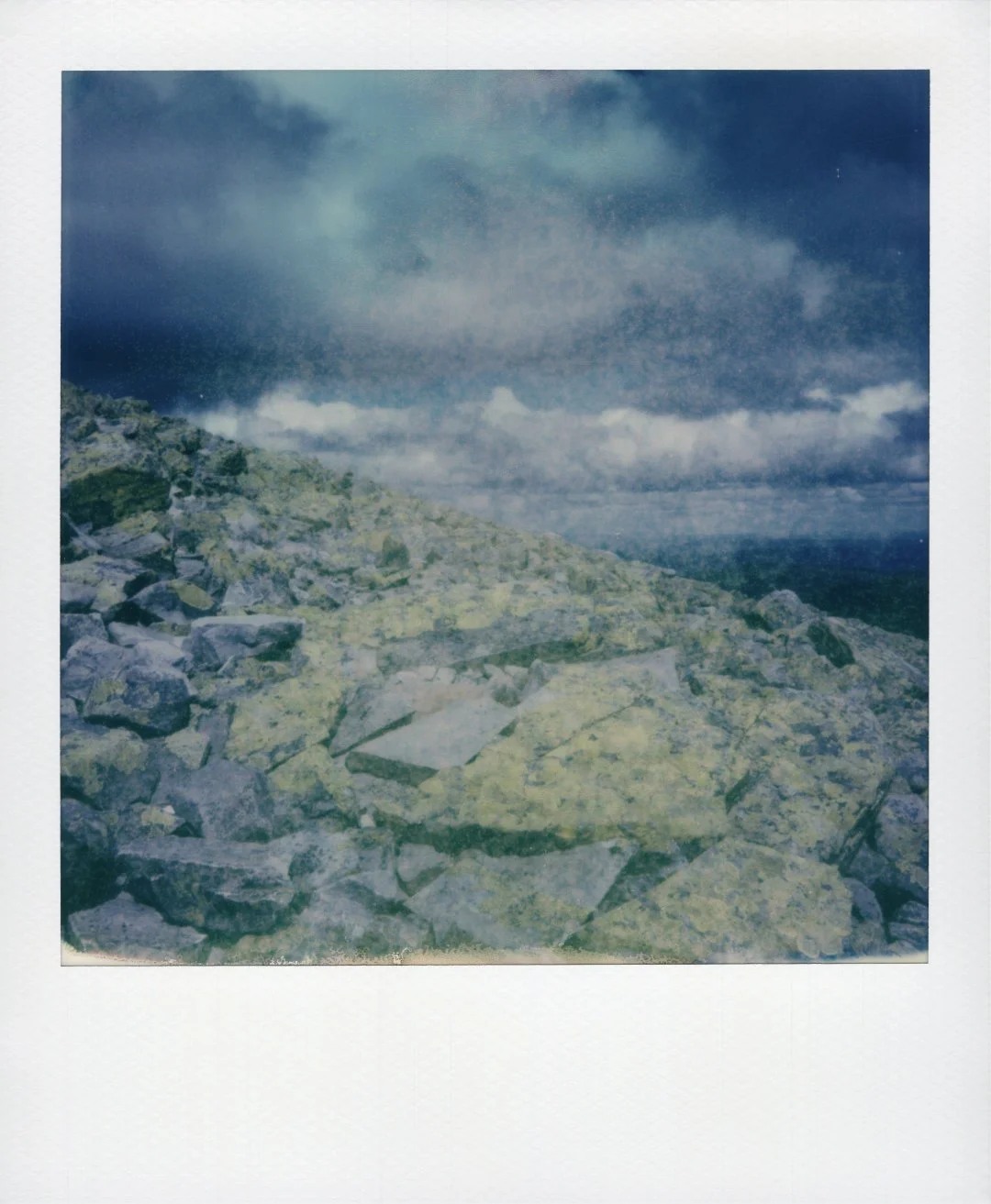 Grainy view from Gaustatoppen