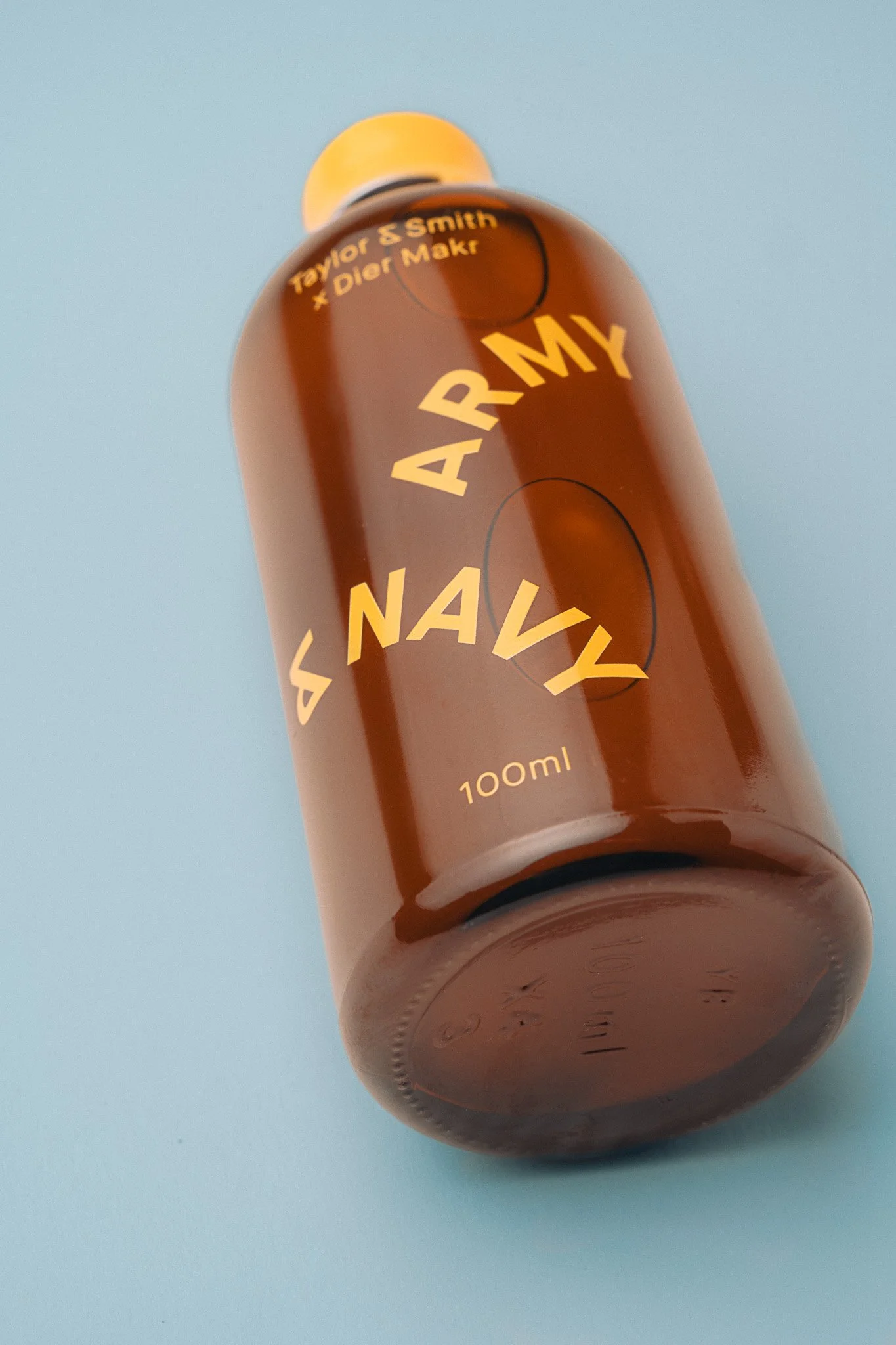 Taylor and Smith gin bottle – studio product photography with studio styling