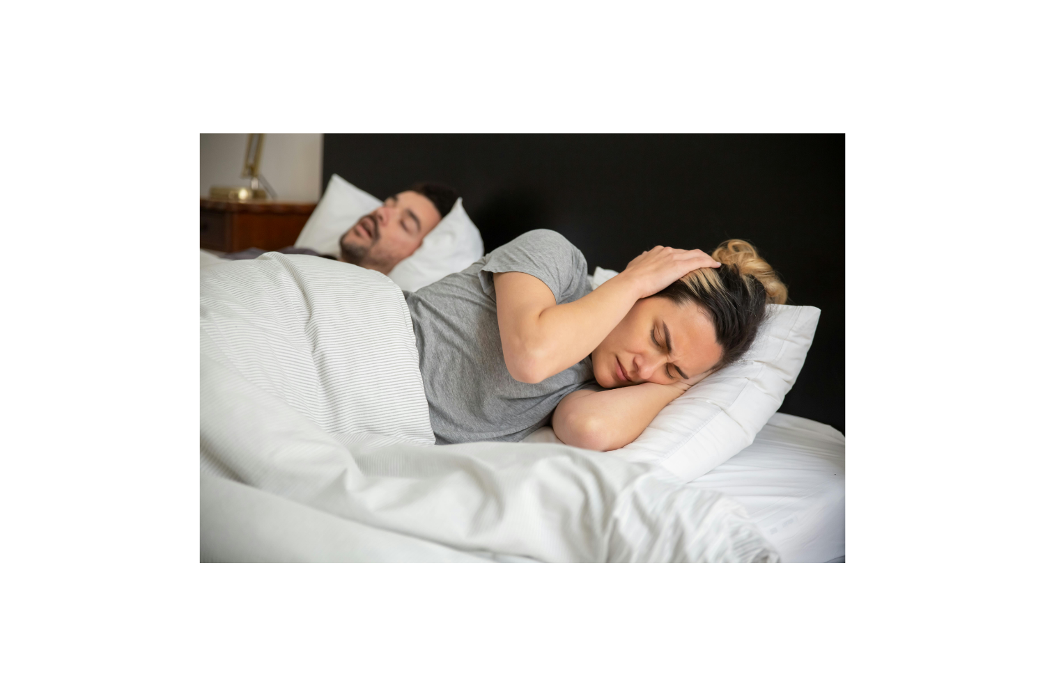 The "Alarm Clock" Headache: Why Do I Wake Up with Head Pain?