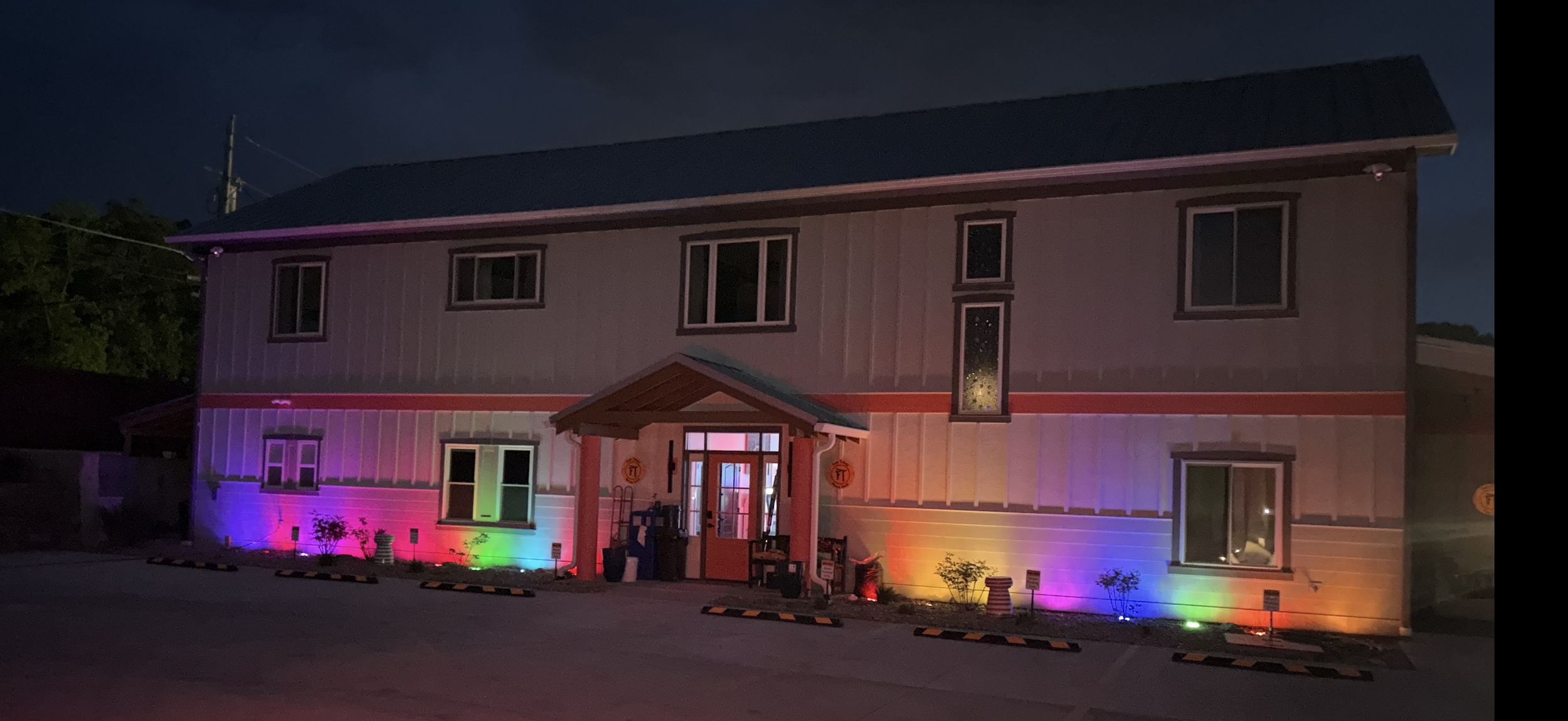 Night pic front with LEDs.PNG