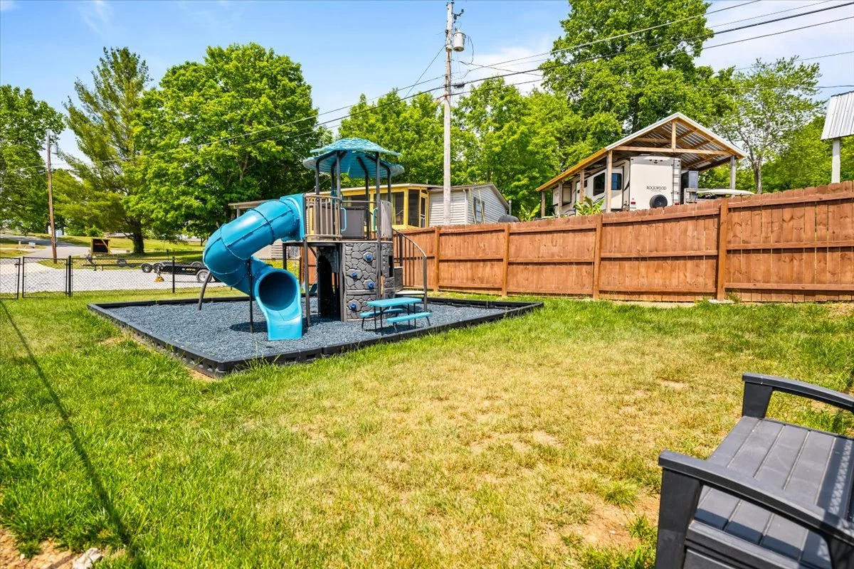 204-Playground.jpg