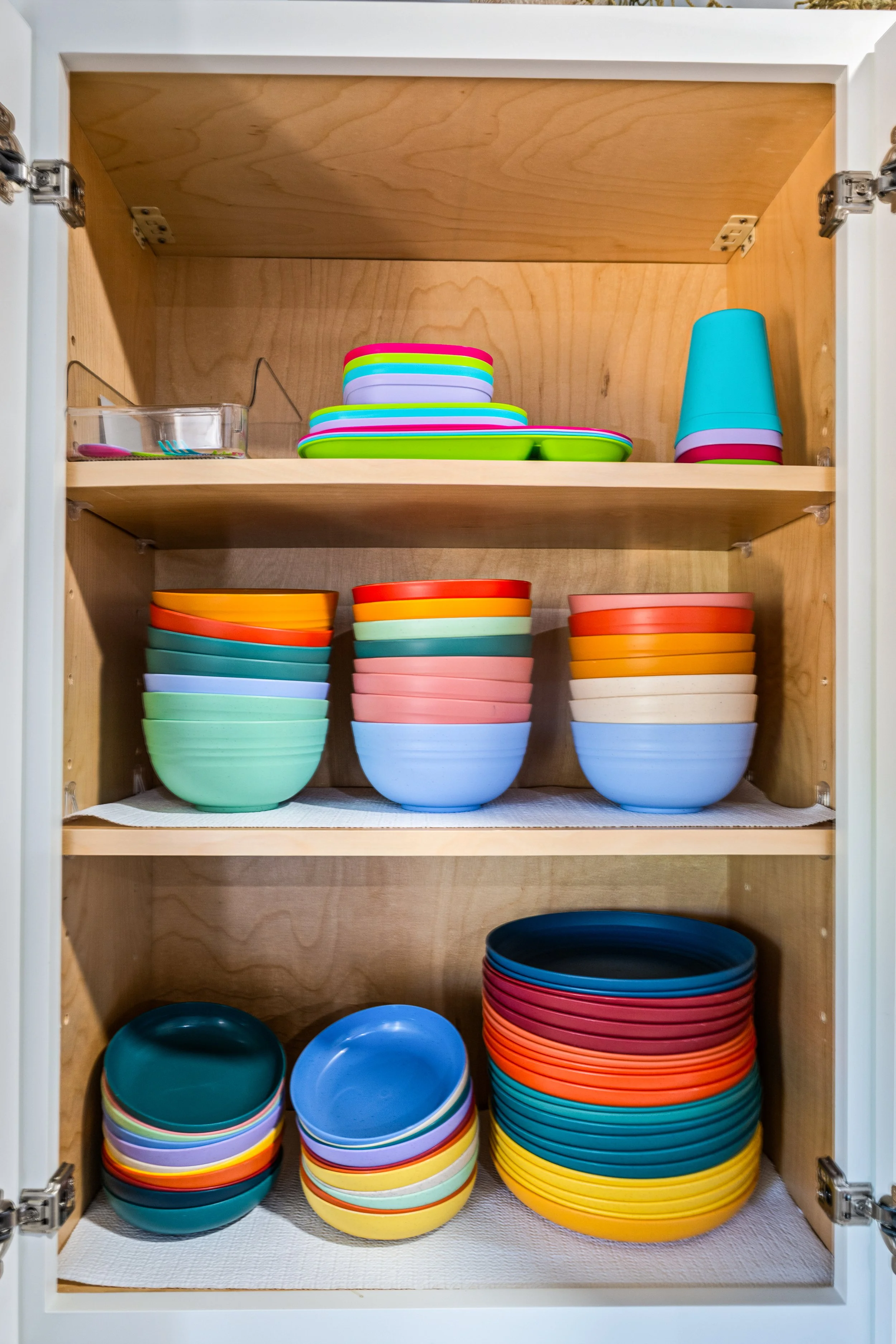 144-Dinnerware.jpg