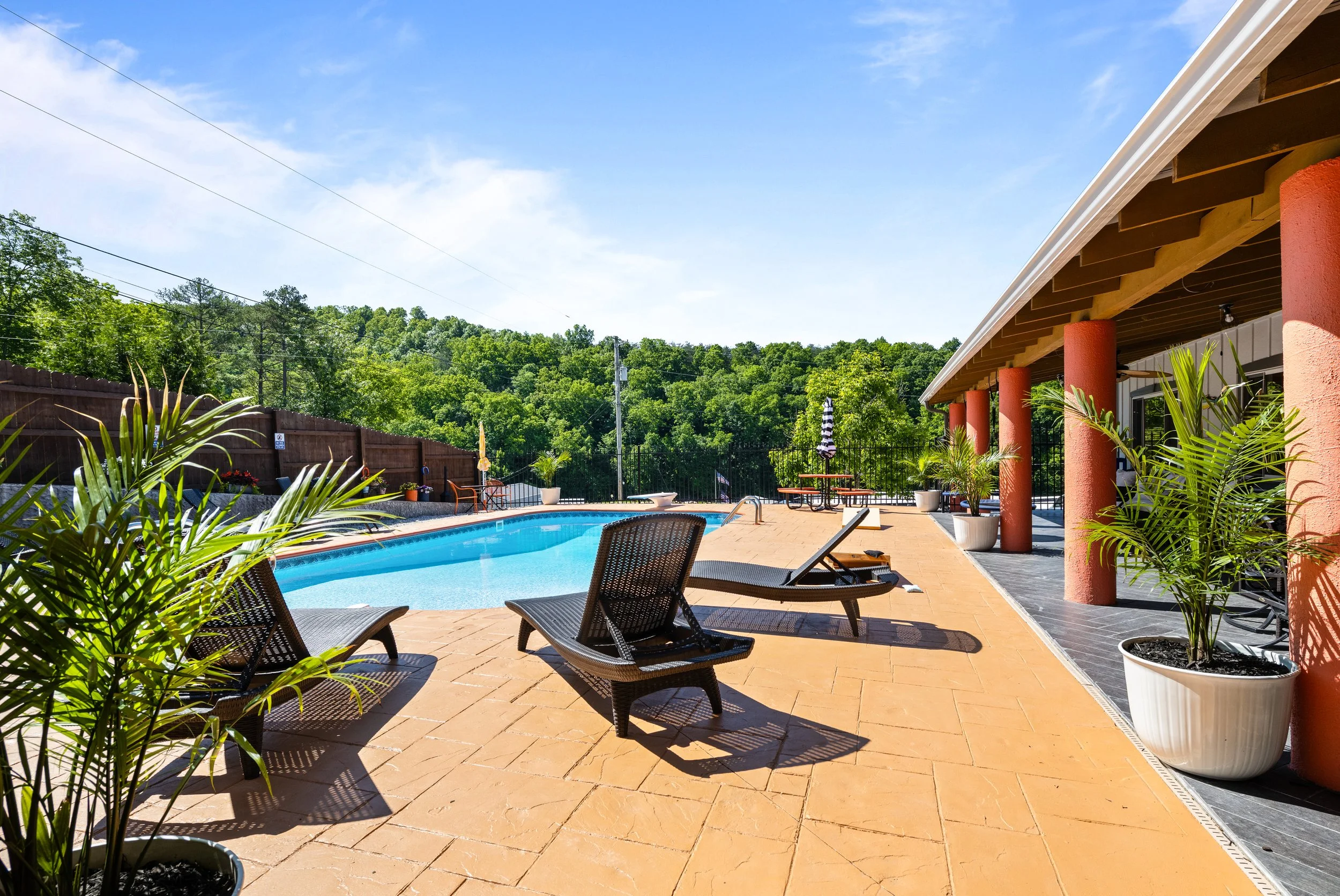 116-Pool.jpg