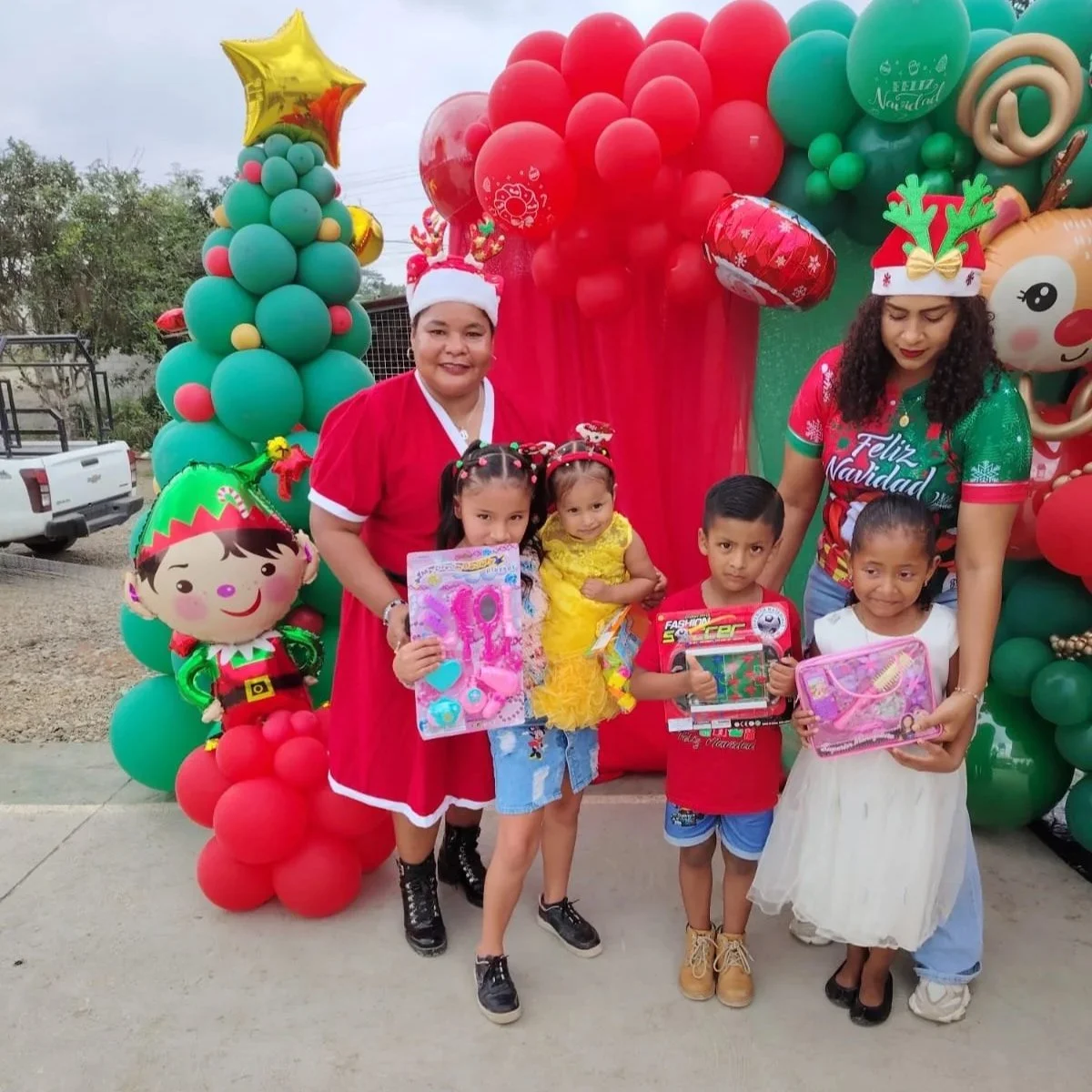 Spreading joy with Christmas toy donations for kids in Tenguel, 2025.