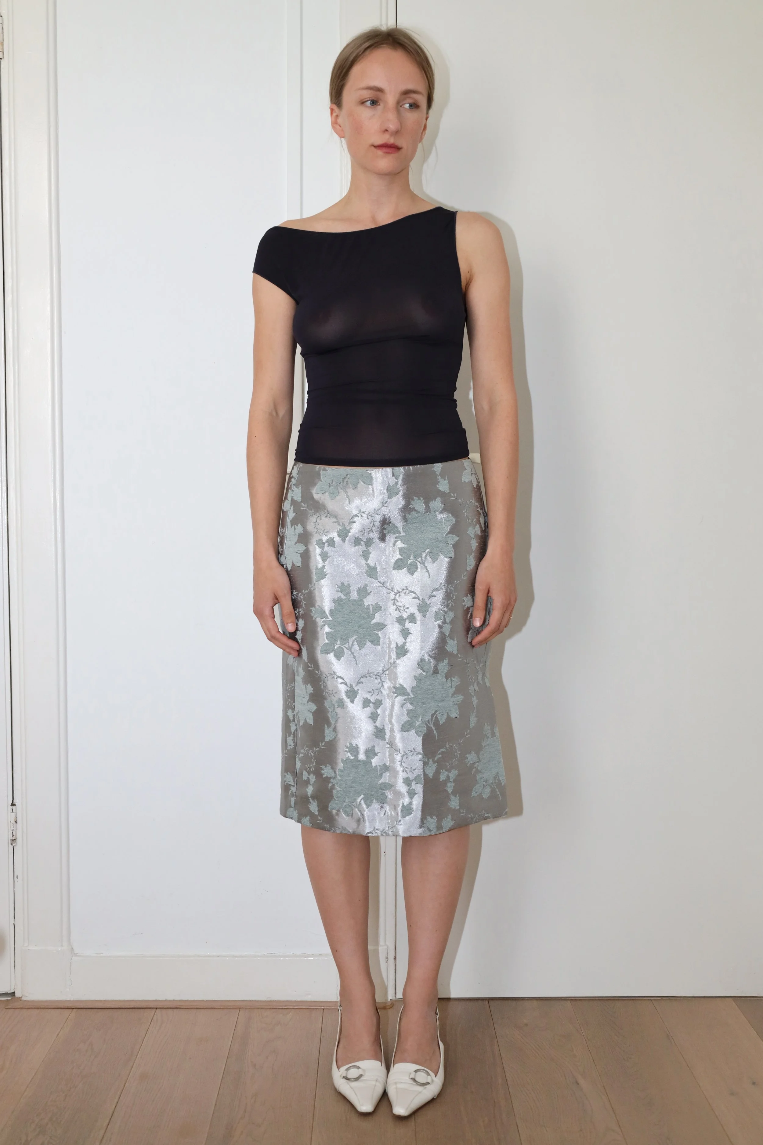 LOW WAIST MIDI SKIRT