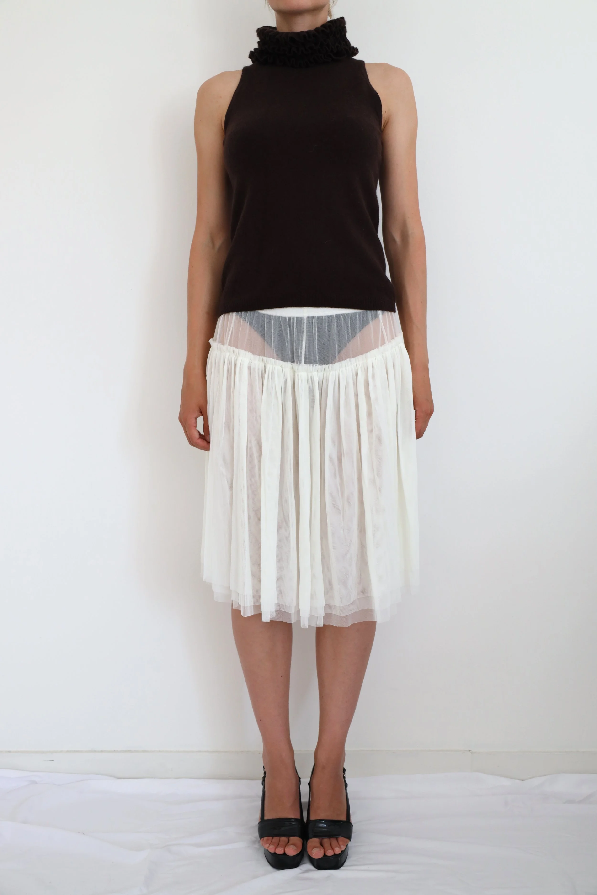 WOOL SLEEVELESS TURTLENECK