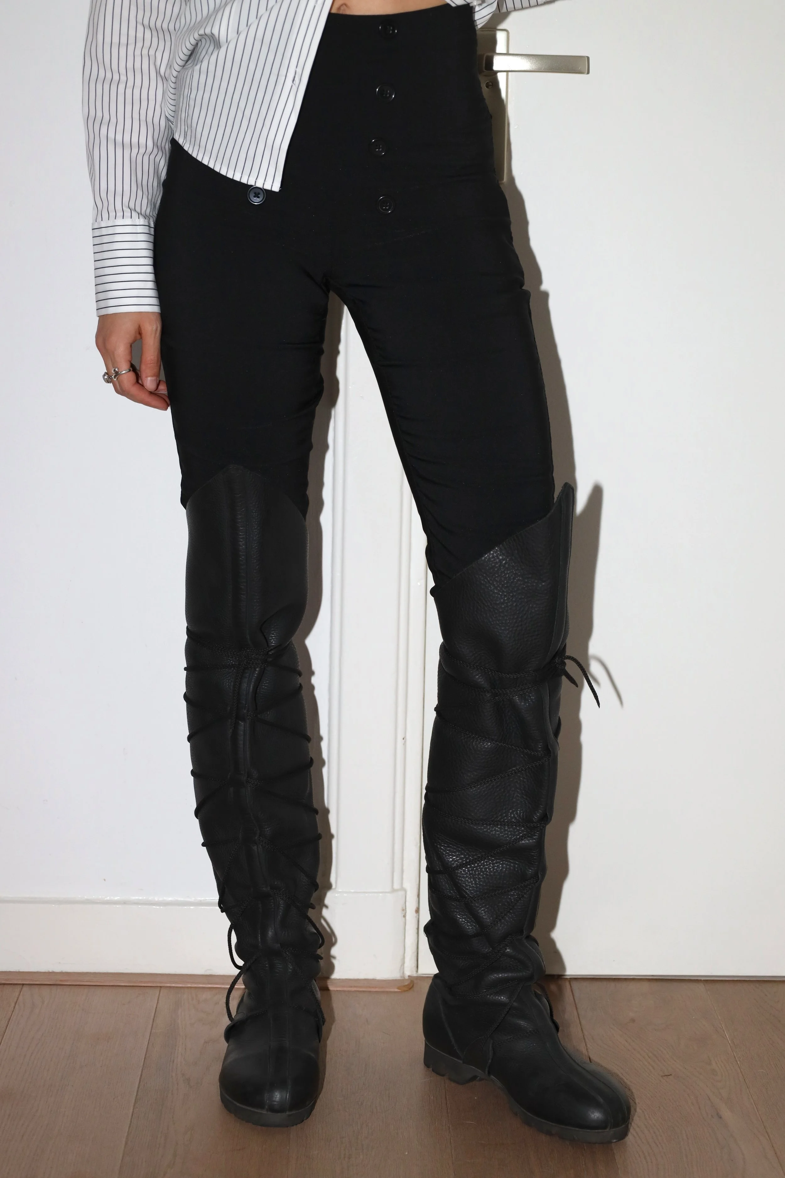 OVER-THE-KNEE BOOTS