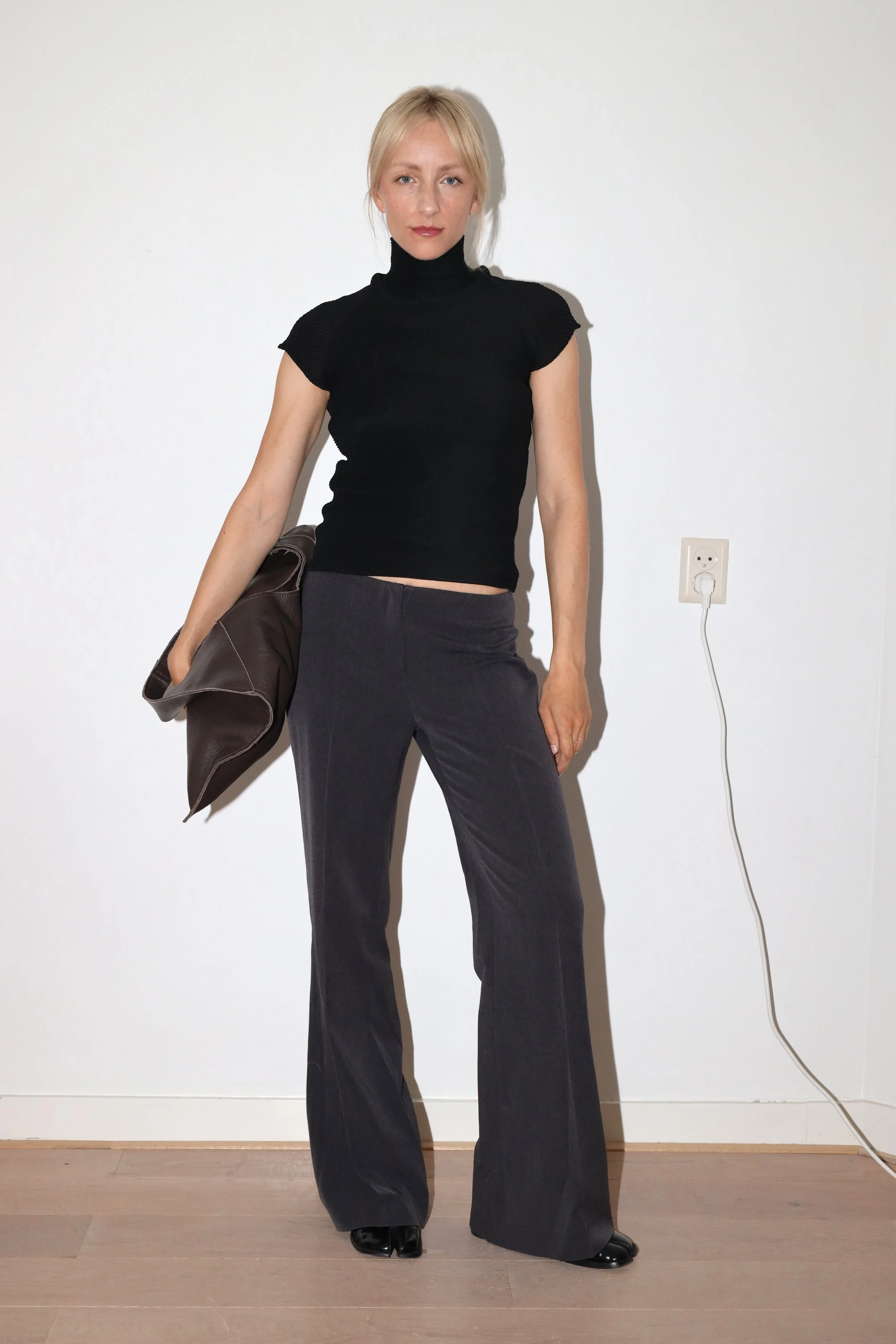LOW WAIST TROUSERS
