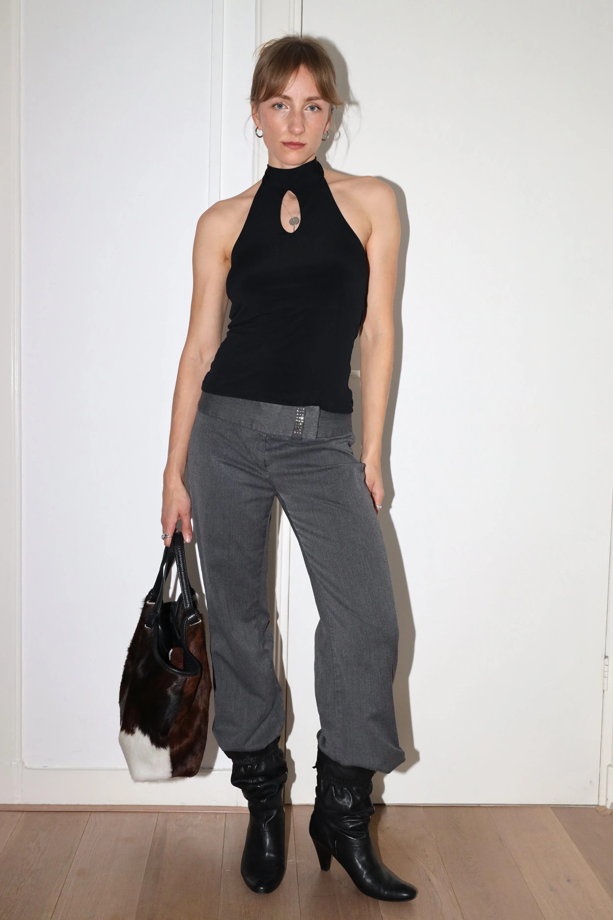 HALTER TURTLENECK TOP