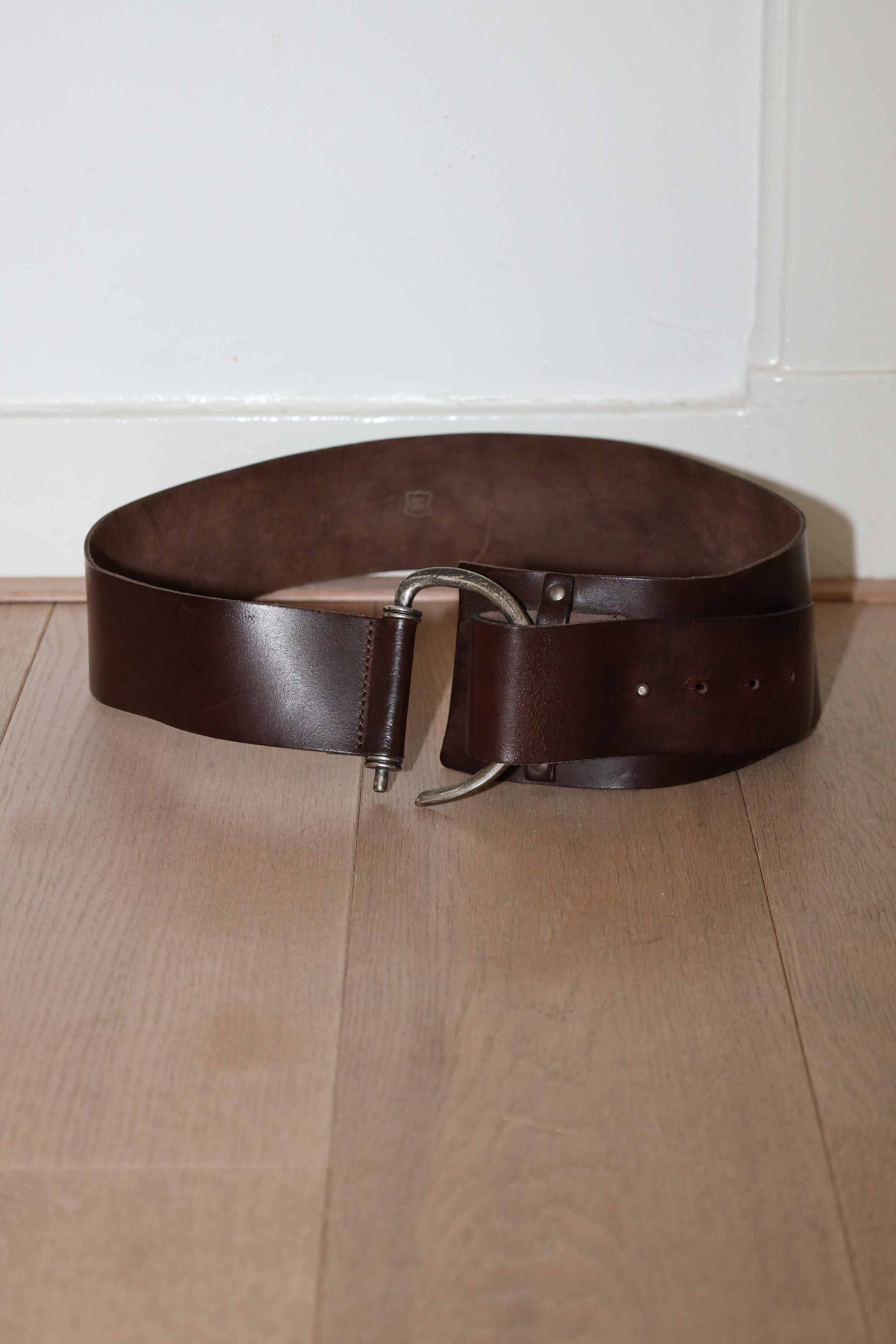 LEATHER BELT