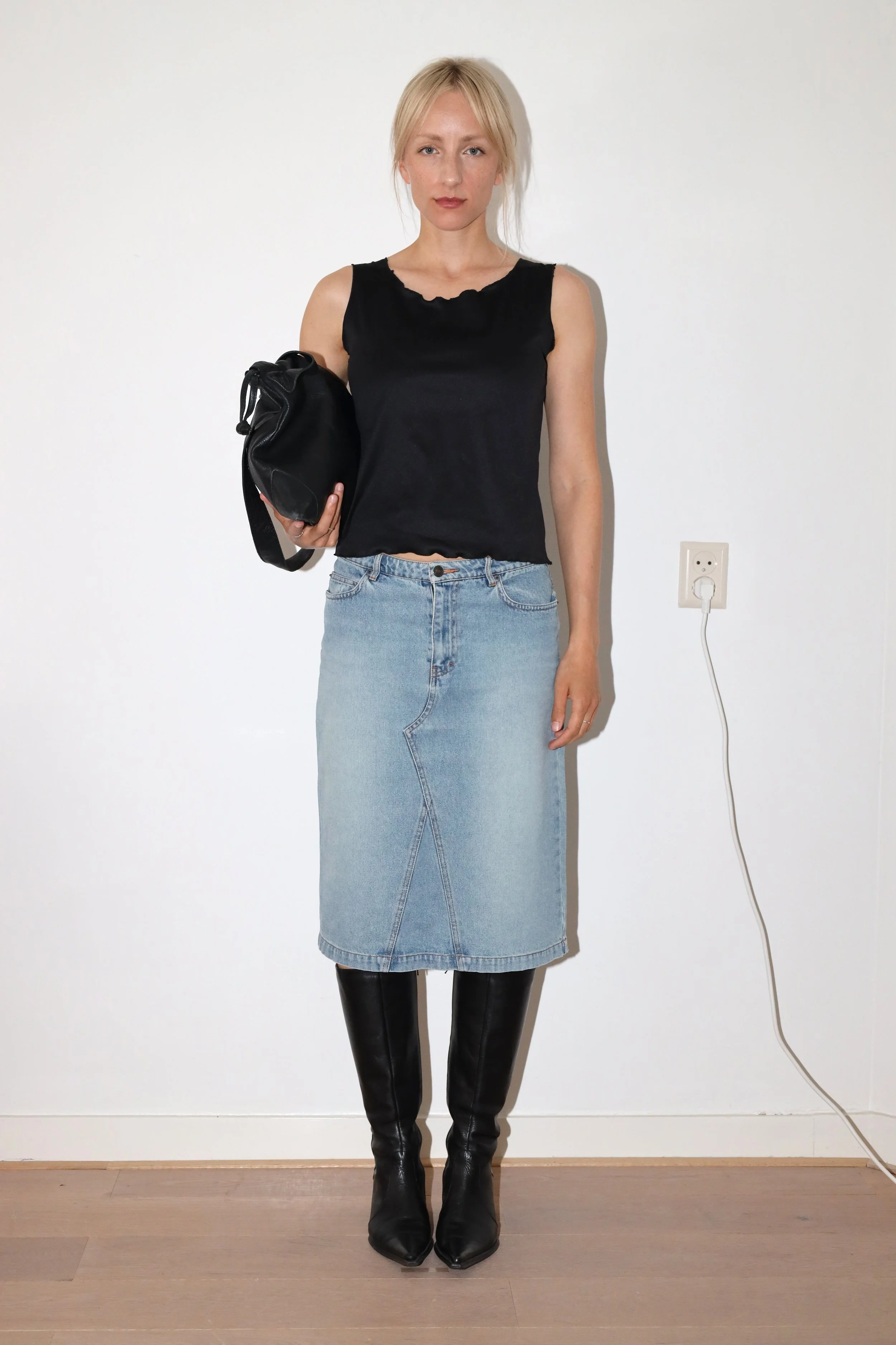 LOW WAIST DENIM SKIRT