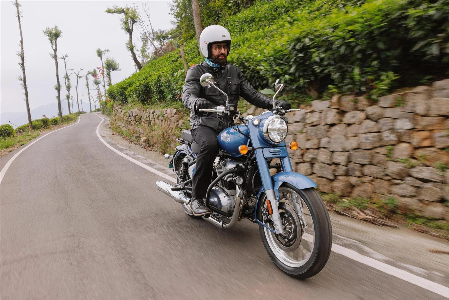 RE_Classic 650_154_050126113304.jpg