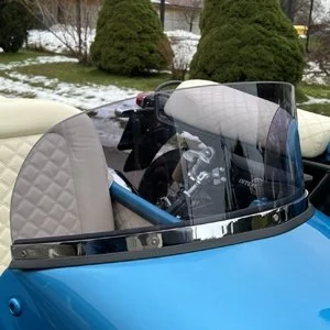 velorex-sidecars-tonovane-plexi-300x300-1.jpg