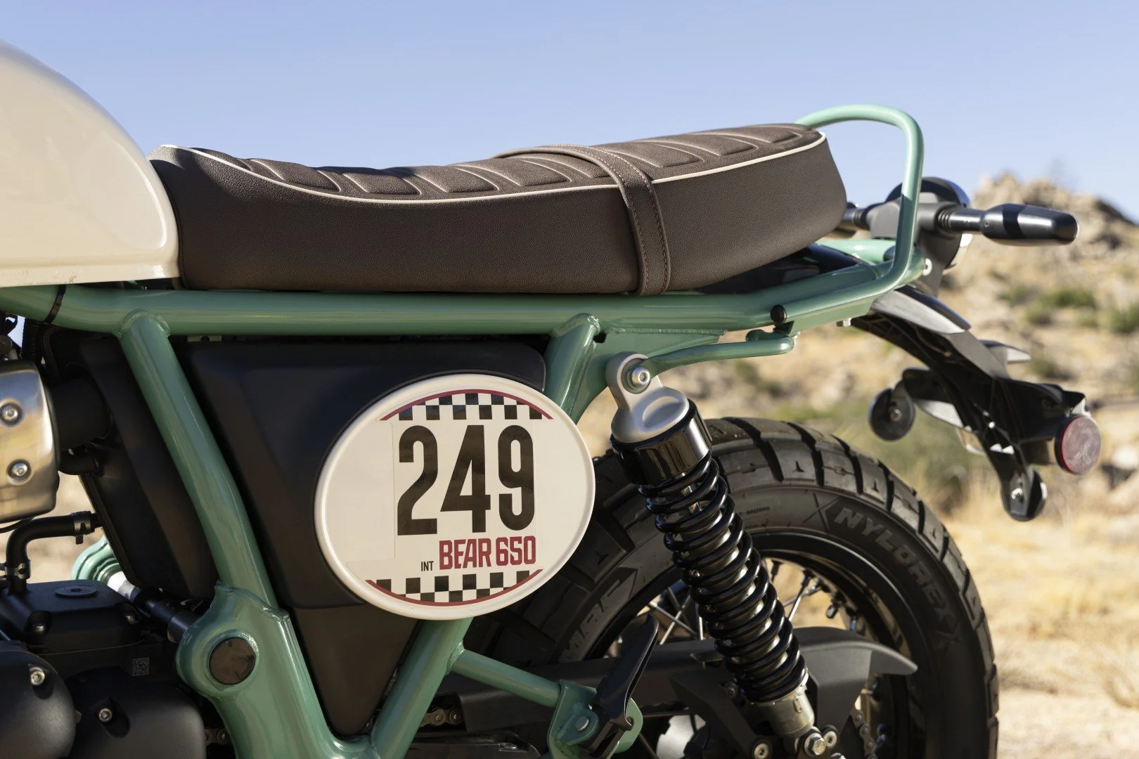 RoyalEnfield_Bear650(28)_071124123503 (Velký).jpg