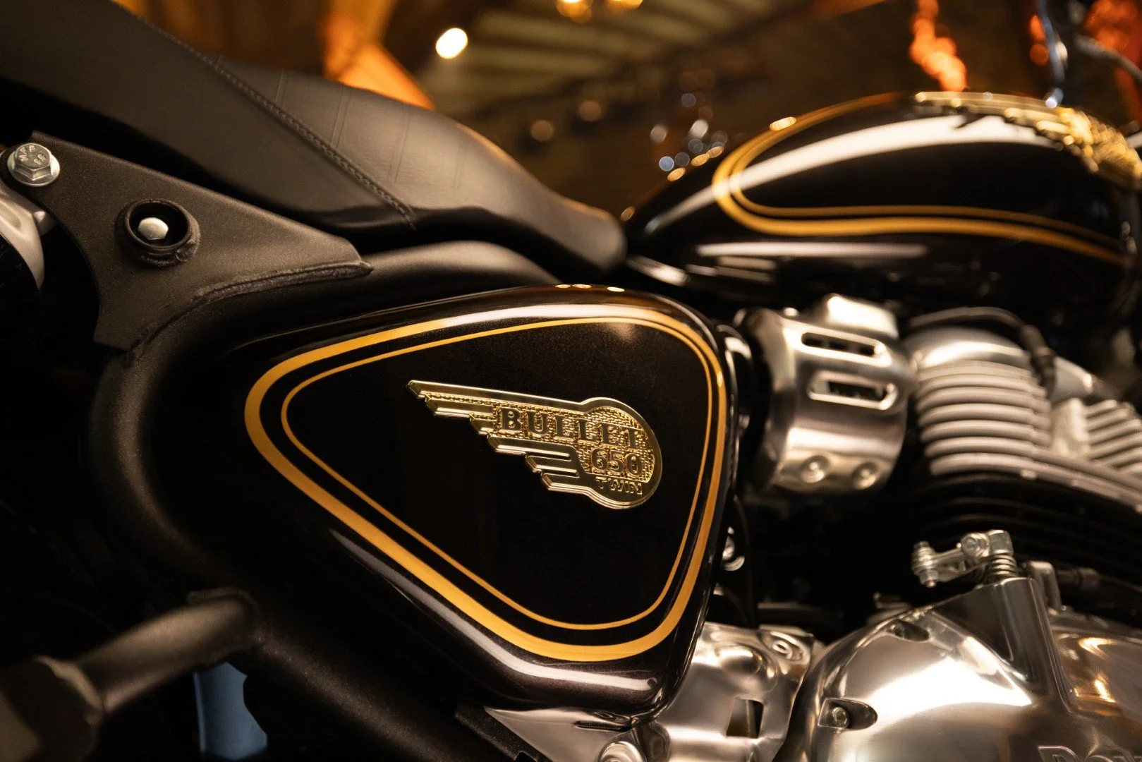 BULLET 650(2).jpg