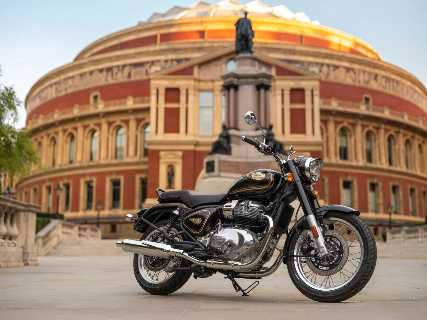 BULLET 650 h.jpg