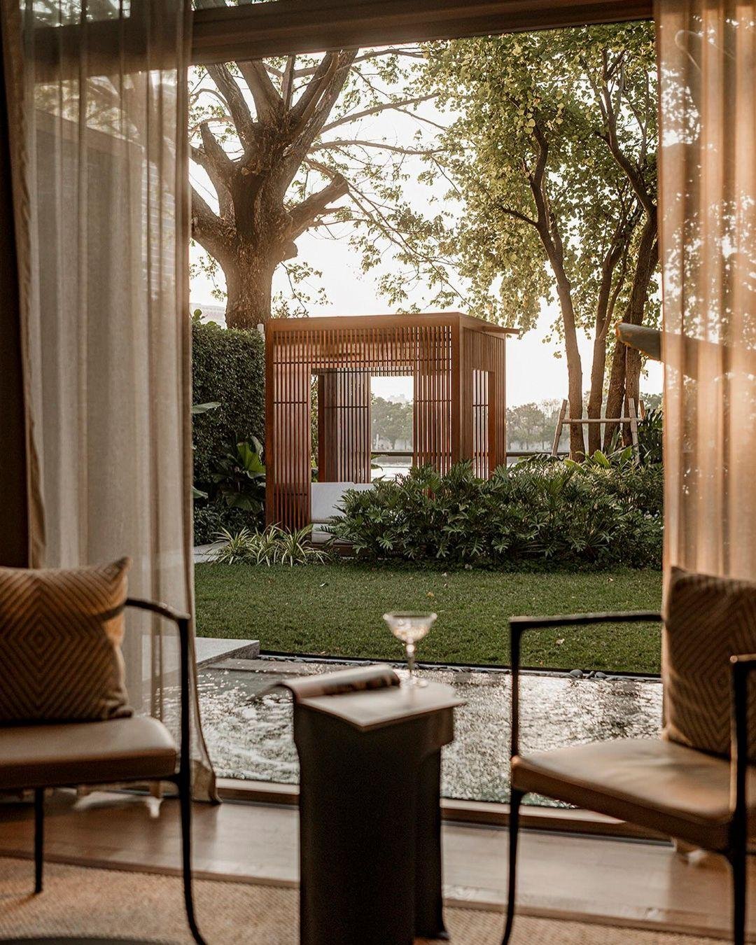 Sometimes a hotel is the reason you book the trip. This is one of those.

Capella Bangkok is on the Chao Phraya River, and the position matters more than most riverfront claims in this part of the world. The property has 101 rooms and suites, which i