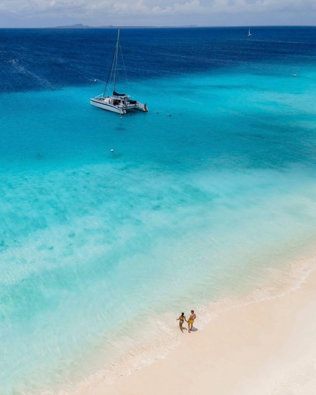 Every Caribbean island has its own personality. The trick is matching the right one to yours.

They look similar on a map, but the experience changes completely from one to the next. A few of my favorites and what each one does best:

🔹St. Barths: f
