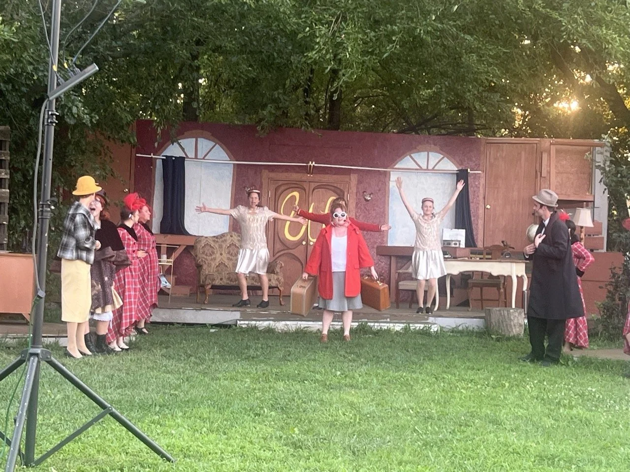 ANNIE-All photos-70817211941.jpg