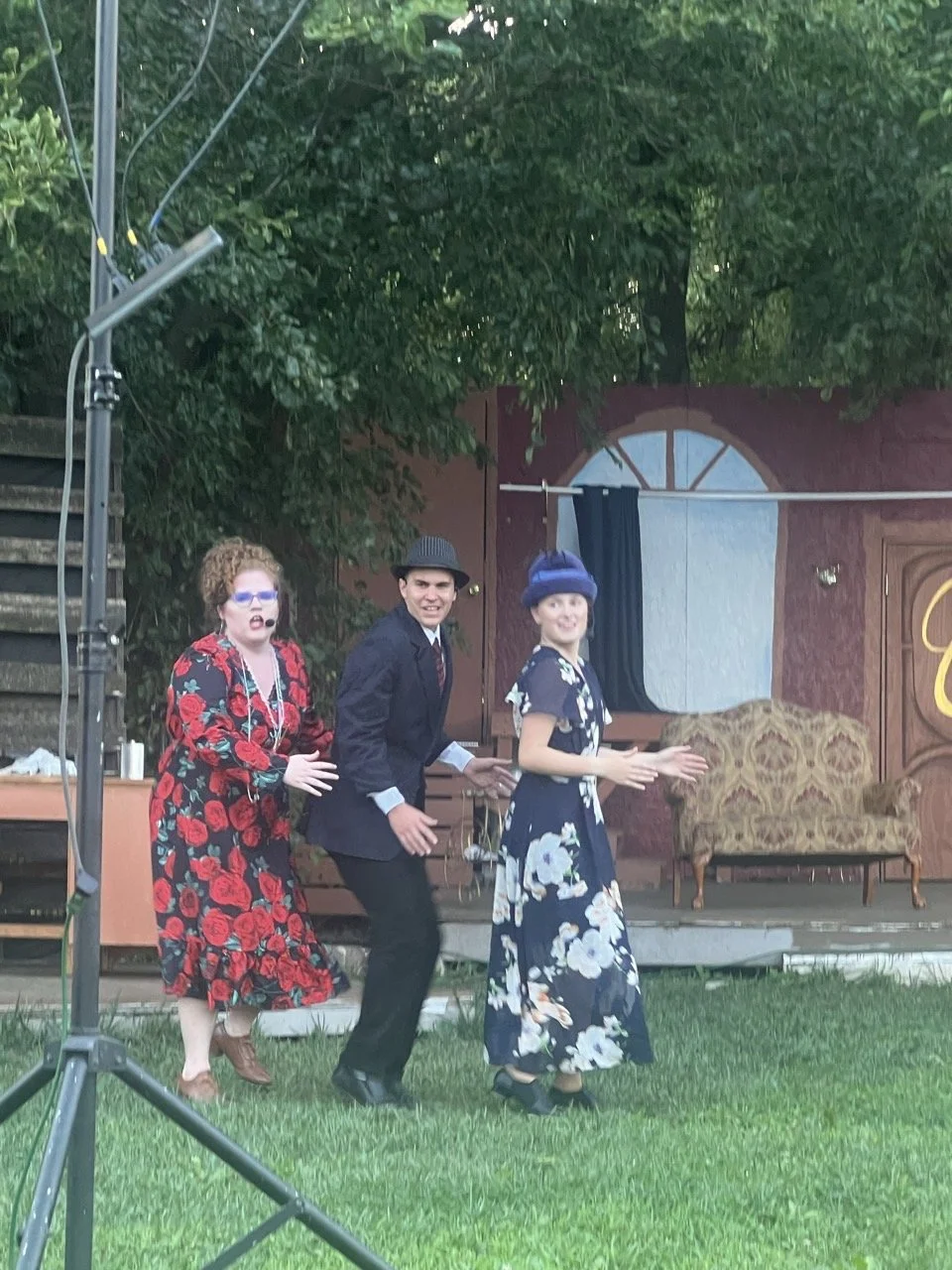 ANNIE-All photos-70817211951.jpg