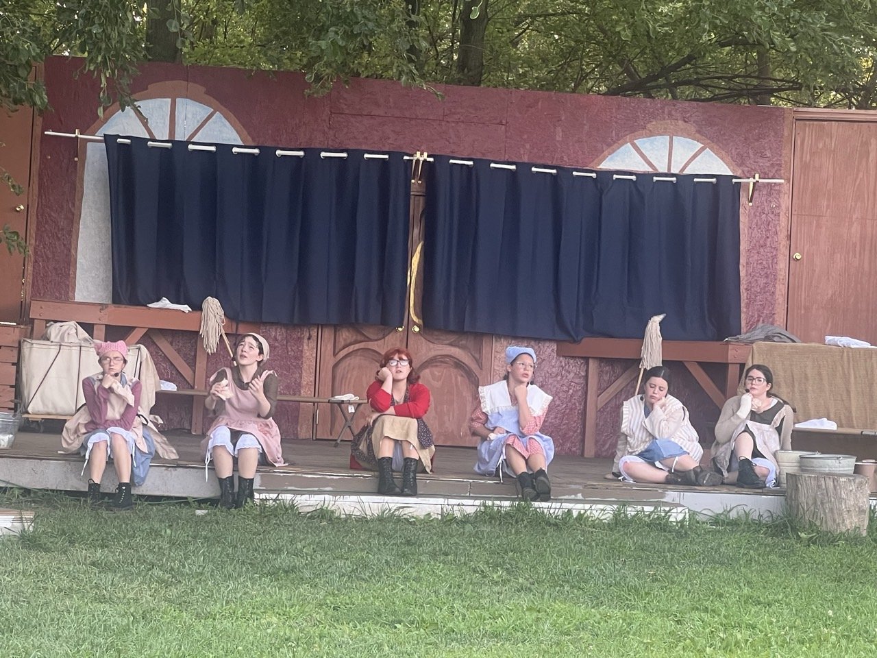 ANNIE-All photos-70817211925.jpg