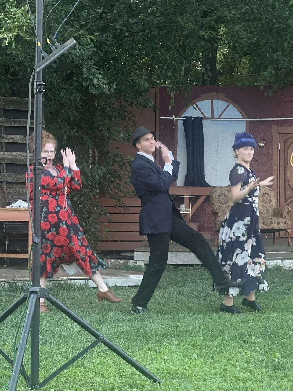 ANNIE-All photos-70817211948.jpg