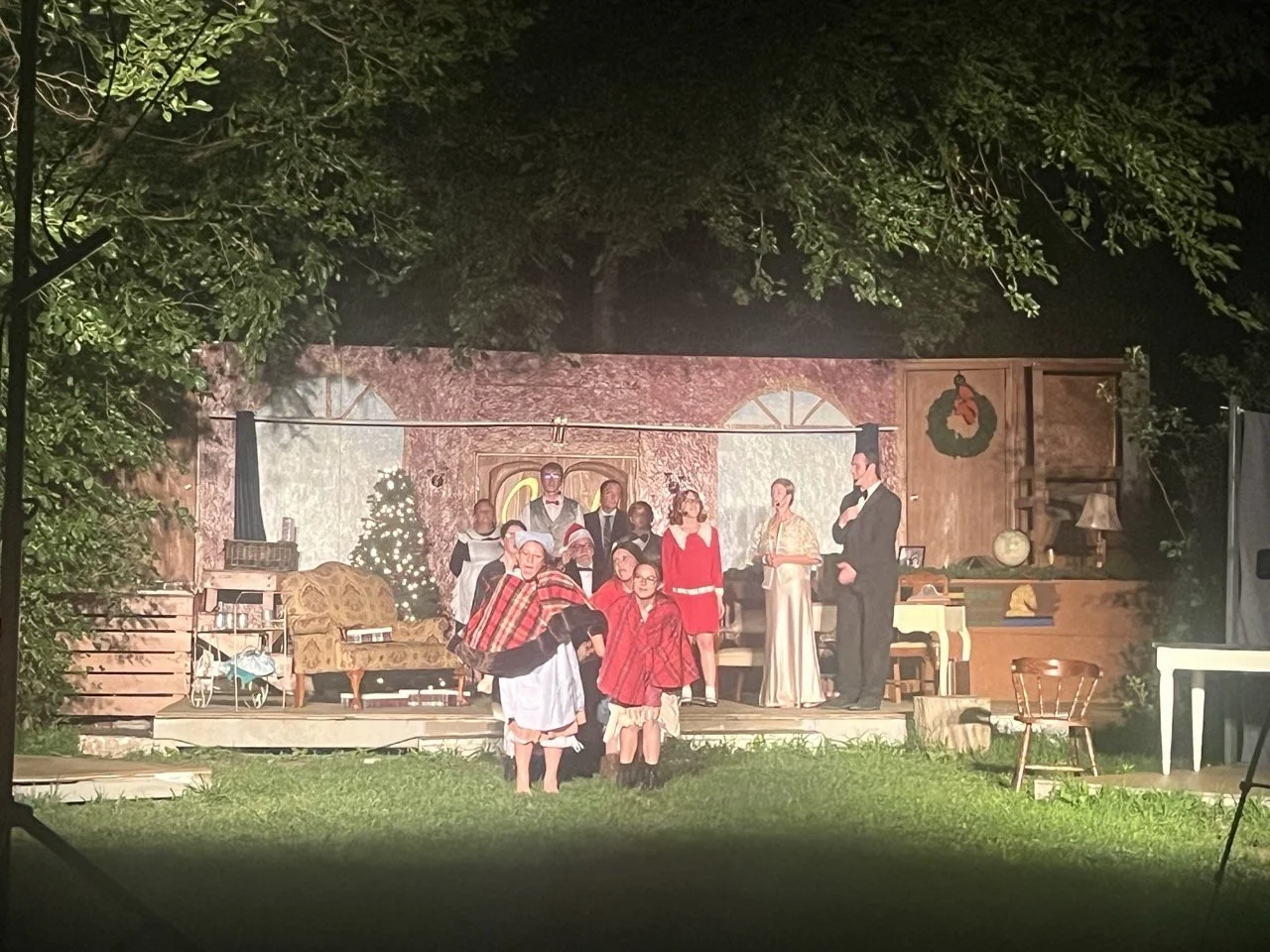 ANNIE-All photos-70817211965.jpg