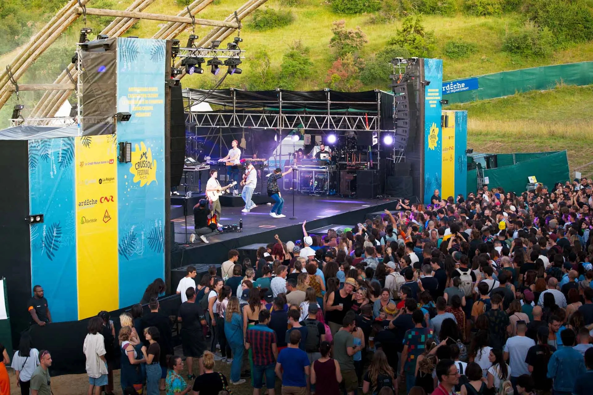 Festival-005.jpg