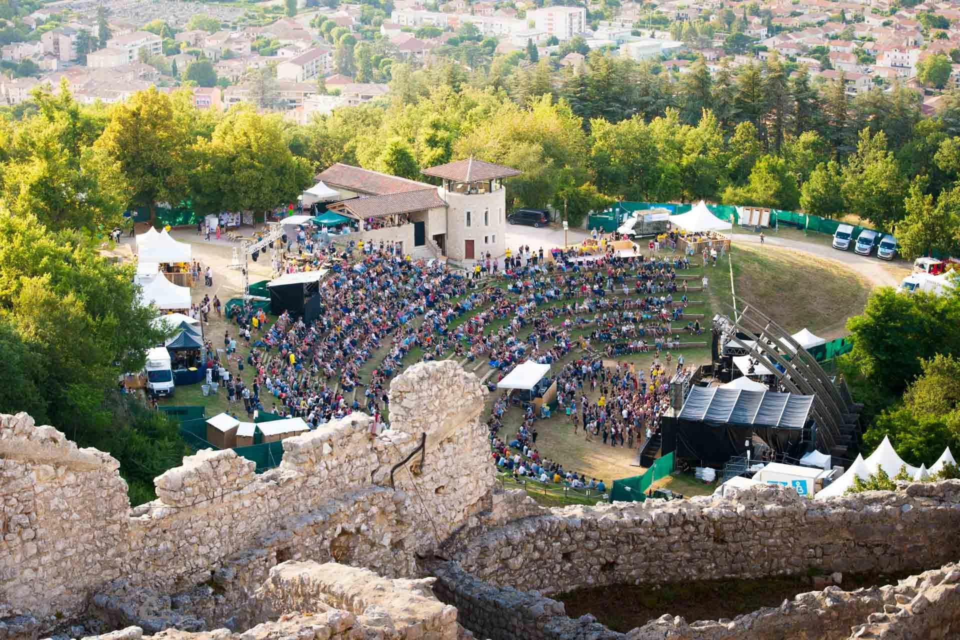 Festival-010.jpg