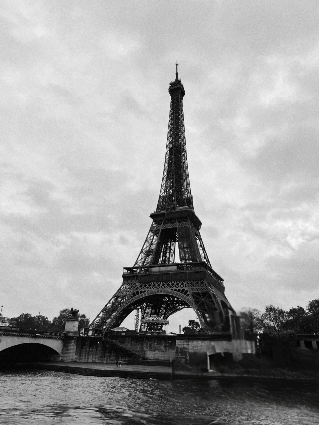 EIFFEL.png