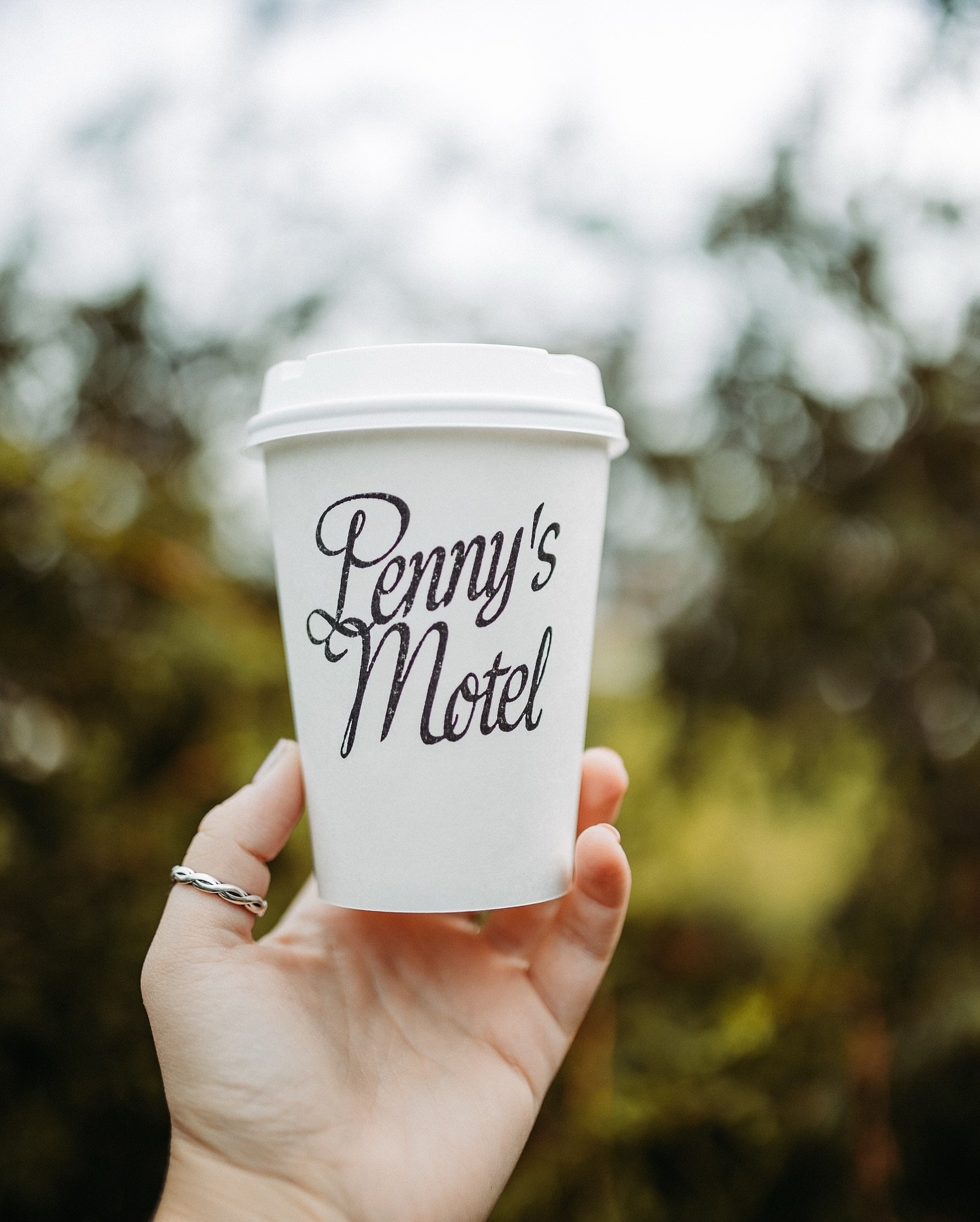 You can only pick one: your morning coffee or evening cocktail. Which one are you choosing? ☕️🍸