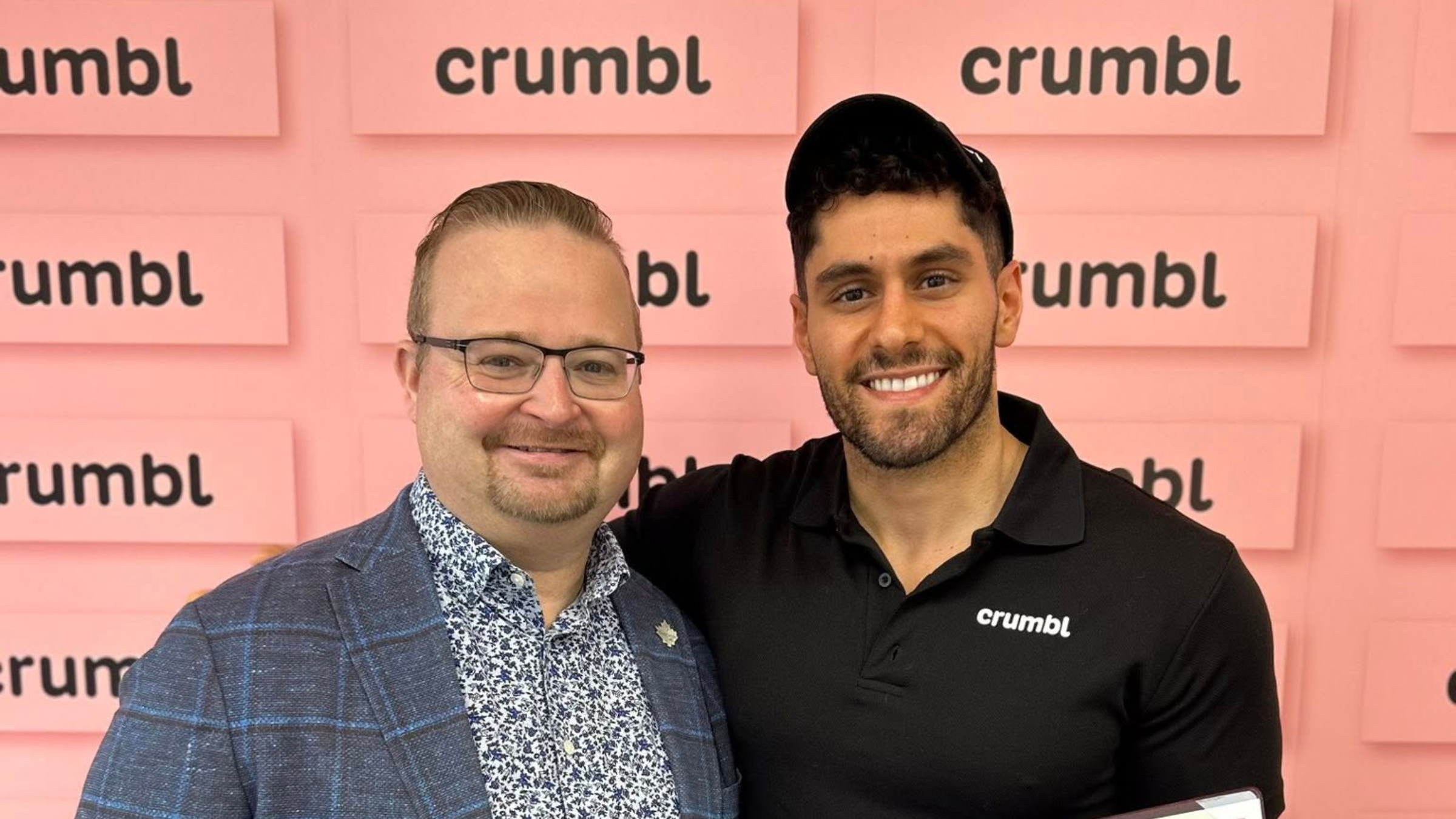 Welcome Crumbl to Orléans 