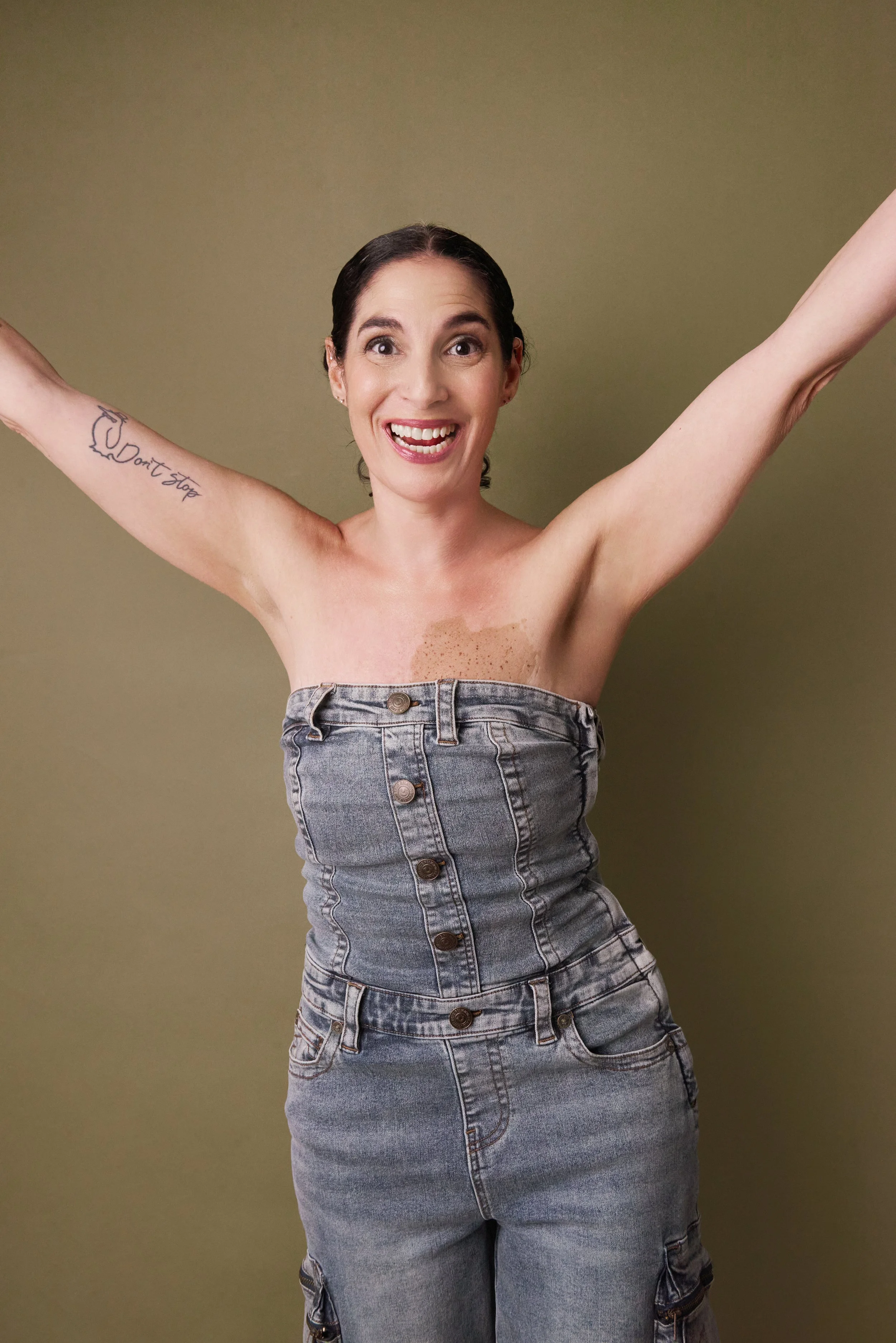 Lindsay Gates. Photography by Michael Kushner. Hair and Makeup by Samy Figaredo/Habibito NYC.