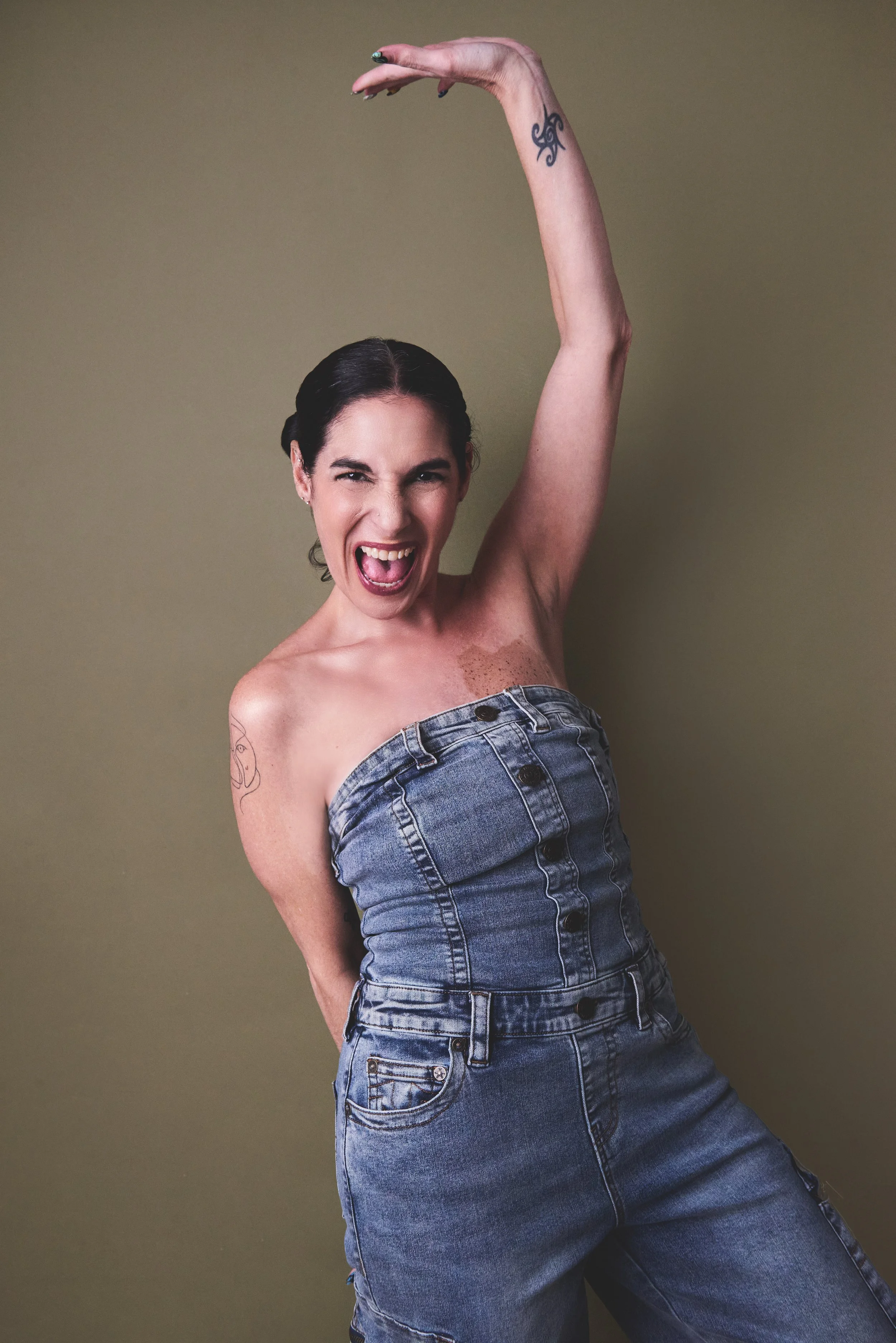 Lindsay Gates. Photography by Michael Kushner. Hair and Makeup by Samy Figaredo/Habibito NYC.