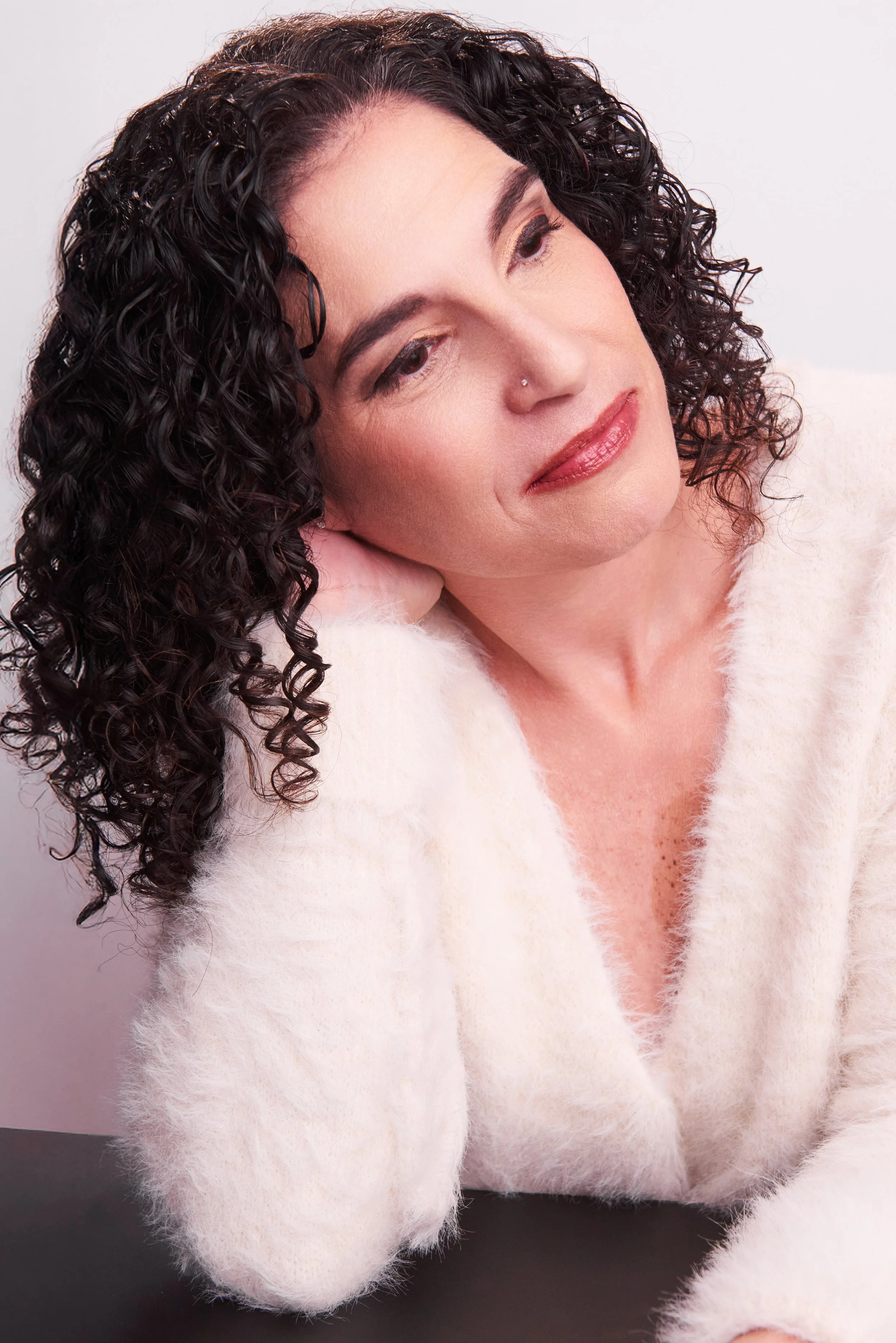 Lindsay Gates. Photography by Michael Kushner. Hair and Makeup by Samy Figaredo/Habibito NYC.