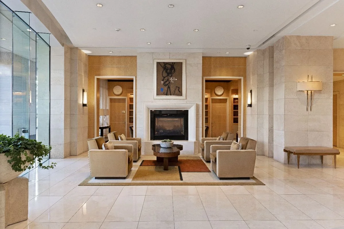24 - 10800 Wilshire Blvd - virtuallyherestudios.com-61.jpg