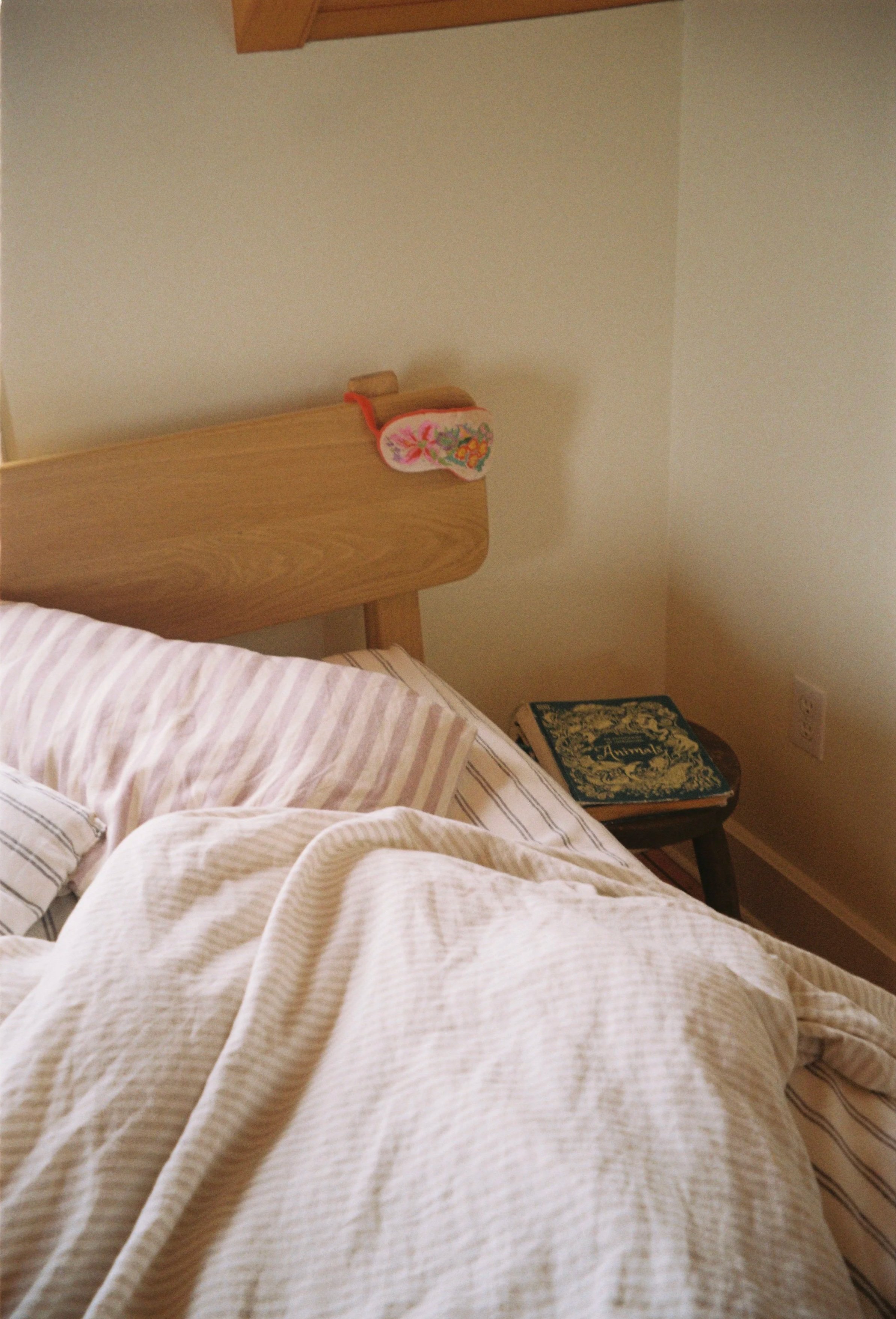 0faithr_0faithr-R7-028-12A.jpg