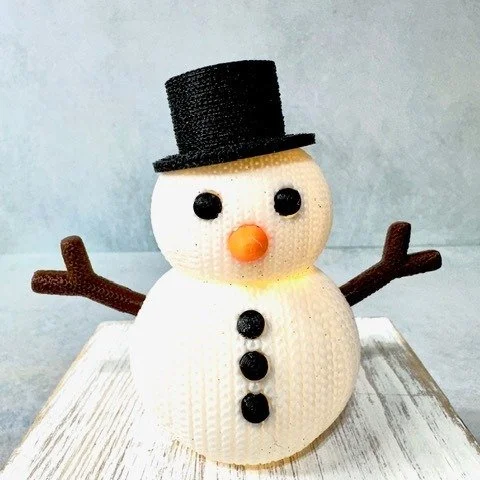 🎄✨ There&rsquo;s still time to order Christmas gifts before the big day!
Looking for fun stocking stuffers or unique gifts that won&rsquo;t be forgotten? We&rsquo;ve got you covered with dragons, fidgets, ornaments, and more&mdash;3D printed with ca