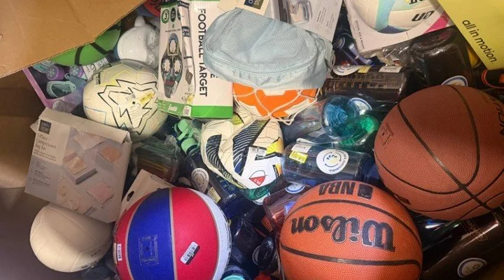 🏀⚽ Ready to play without overpaying?

We often get sports equipment and active gear in the warehouse, all at up to 75% off. From casual play to weekend leagues, it&rsquo;s worth stopping by to see what&rsquo;s new.

Only at Overstock Tucson.

#Overs