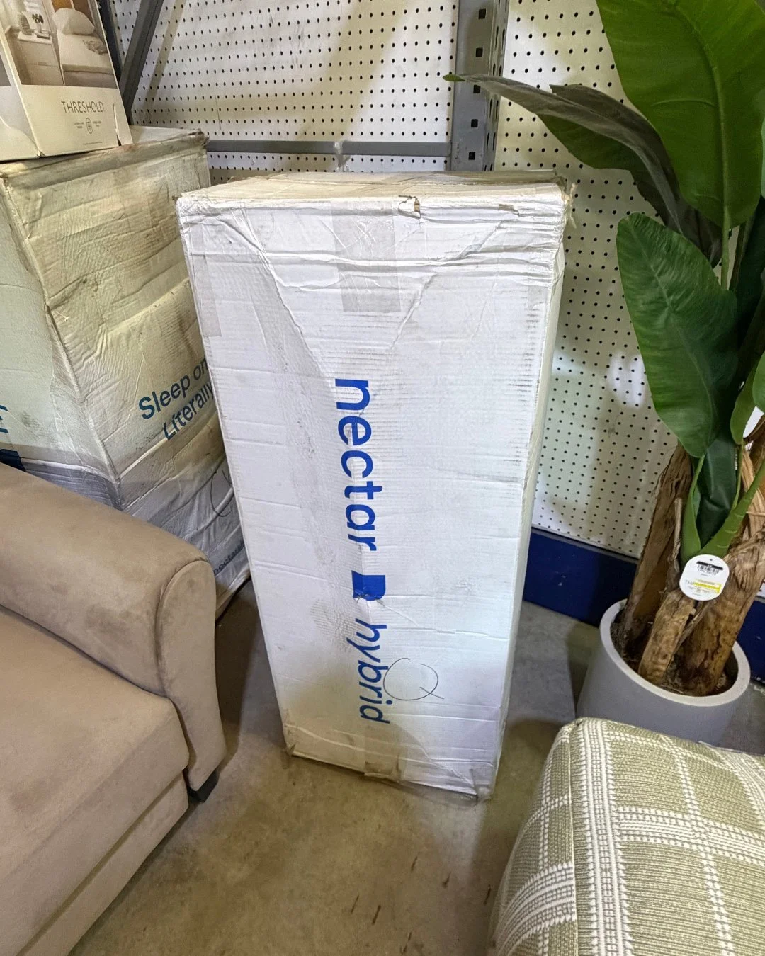 🛏️ 𝗦𝗹𝗲𝗲𝗽 𝗹𝗶𝗸𝗲 𝗮 𝗱𝗿𝗲𝗮𝗺!

Nectar Hybrid mattresses are now at up to 75% off premium comfort without the premium price. Only at Overstock Tucson!

🛒 Visit us today and save at Overstock Tucson!

#OverstockTucson #MattressSale #SleepDeal