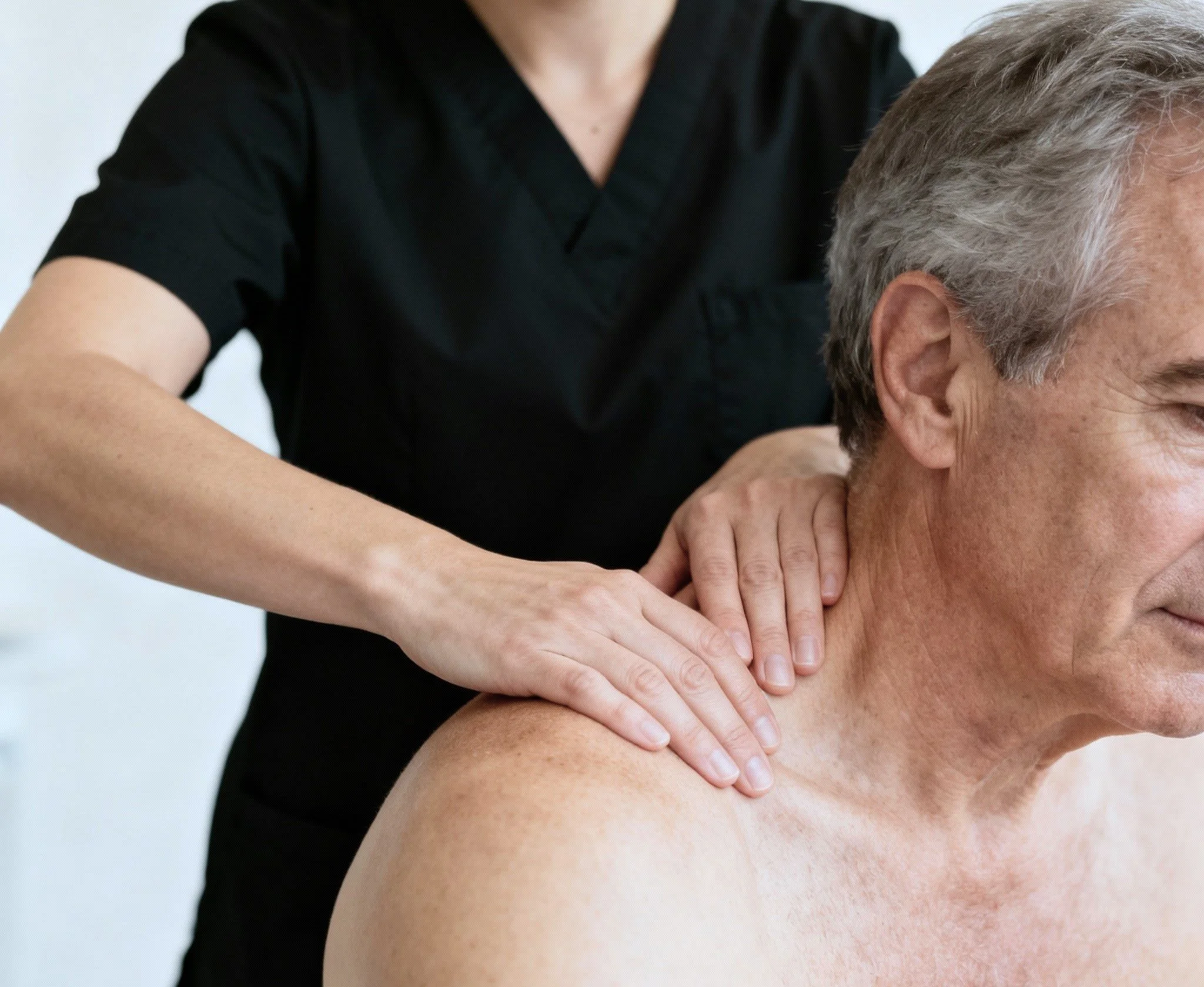 ostéopathe senior Montpellier séance ostéopathie douce