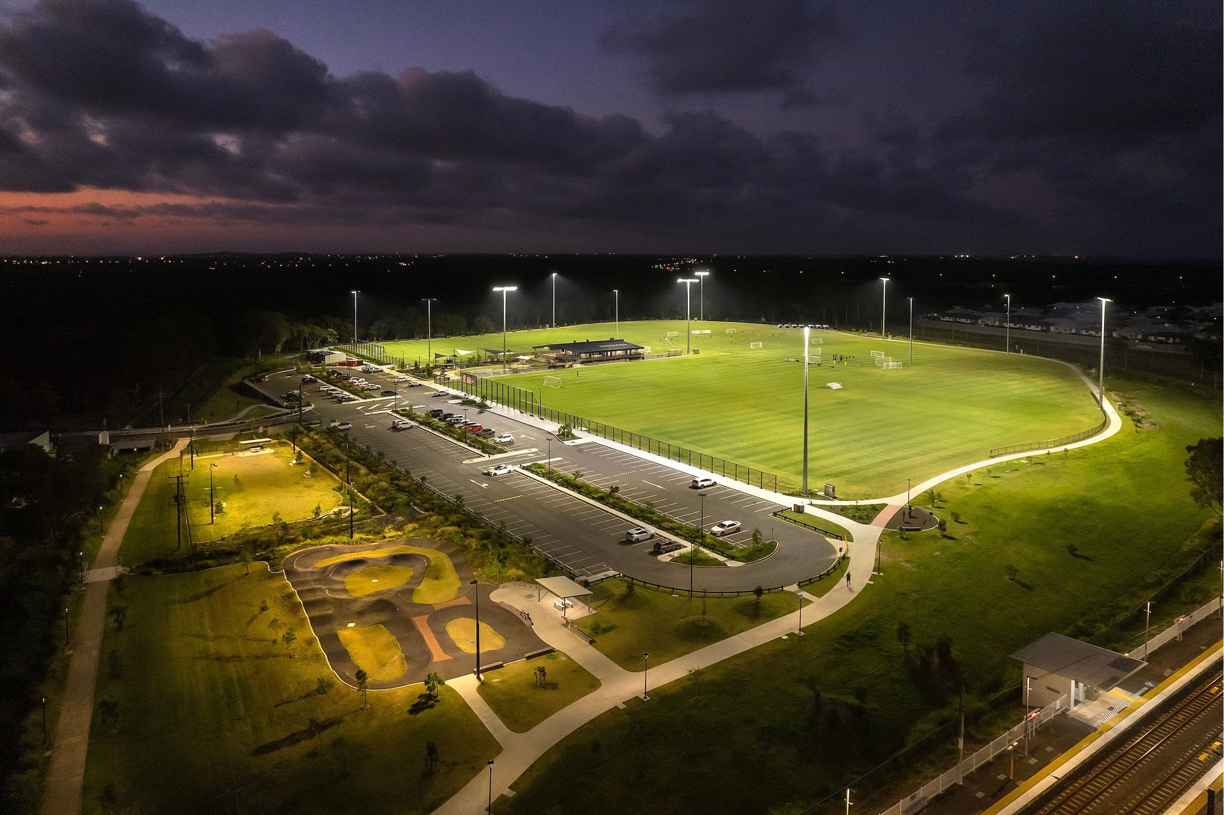 SPORTS LIGHTING EWO DELTADE006.png