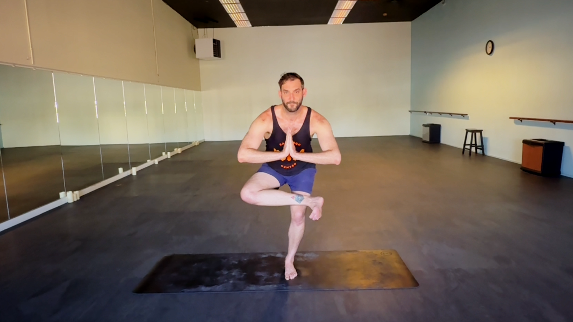 Standing Pigeon (Tada Kapotasana)