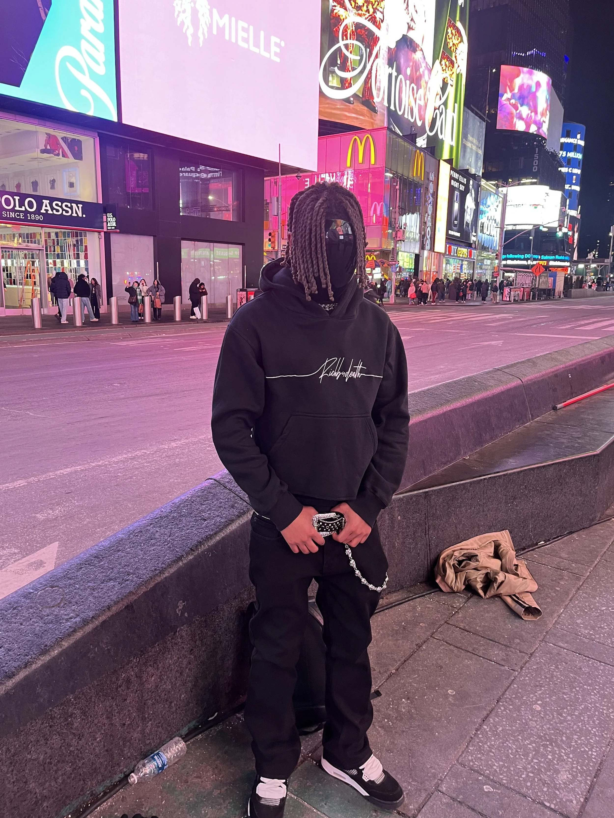 new york street black mask.jpg