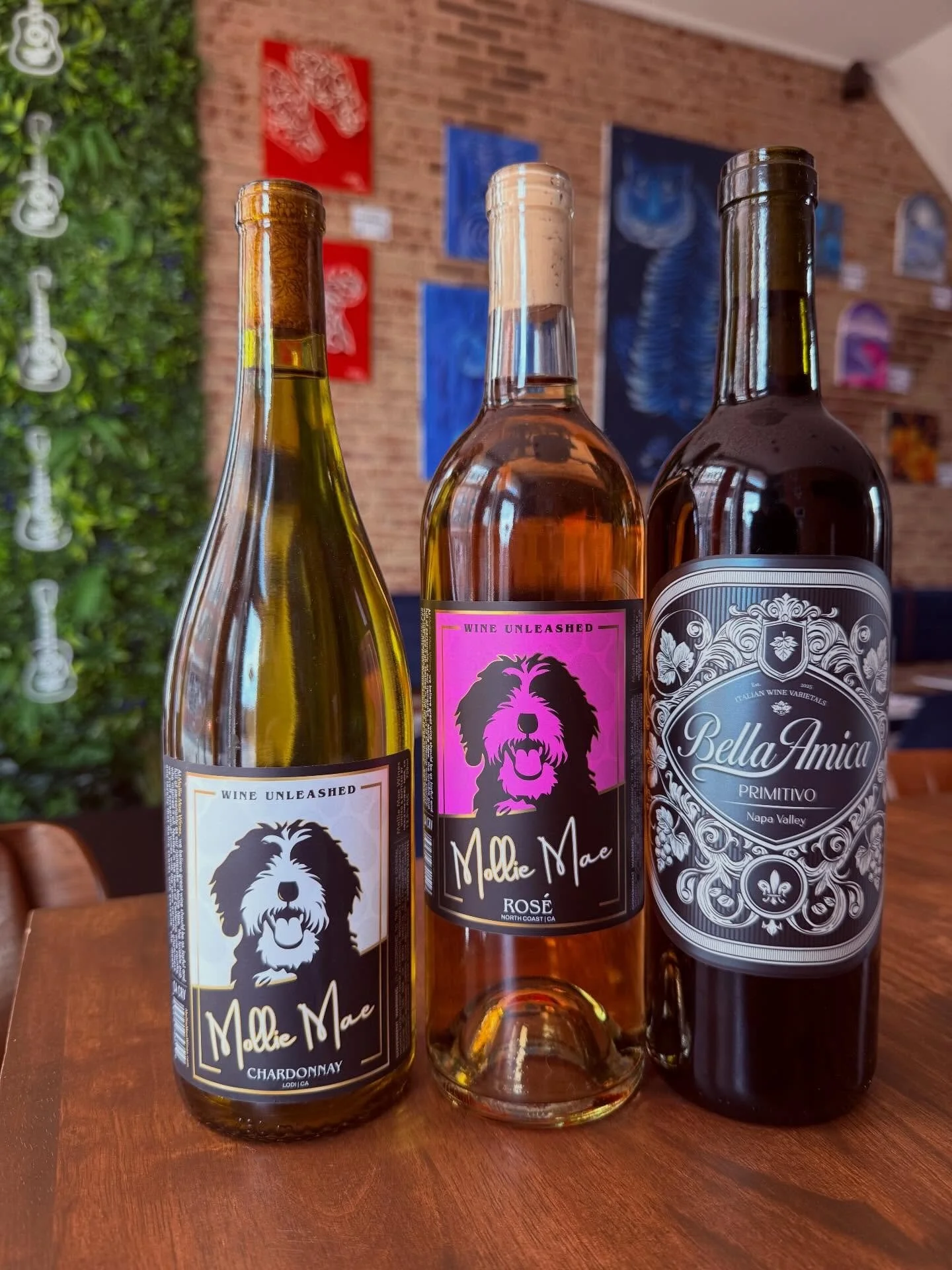 It&rsquo;s Friday. Which means it&rsquo;s Flight Night!

Which means LoCali is the move.

Three 3oz pours. Three new favorites.
Plus free pizza from our friends @pizzatoremember 

All for $25. 6-9pm. 

#LoCali #FlightNight #WestChesterPA