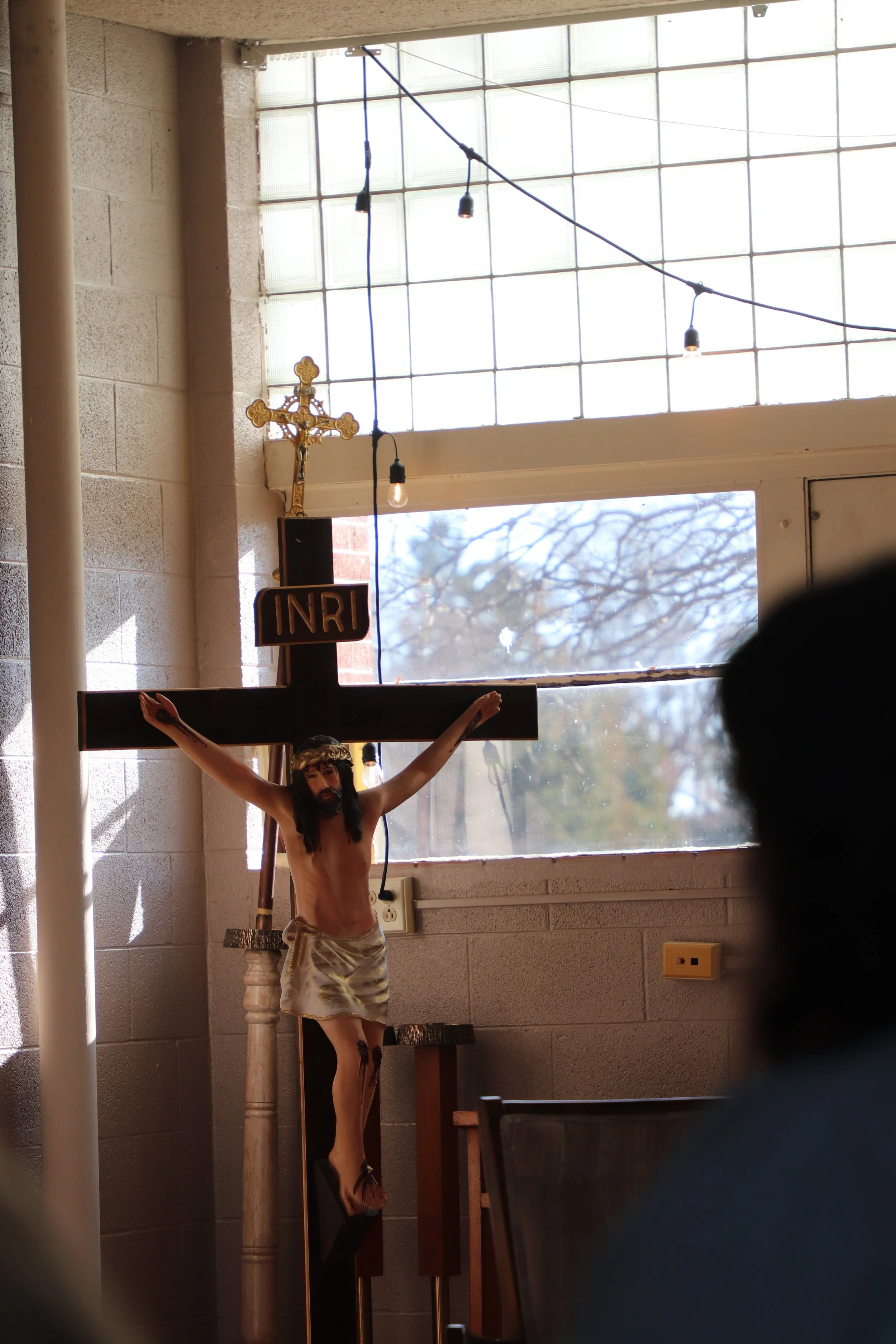 Jesus exposed in the monstrance.