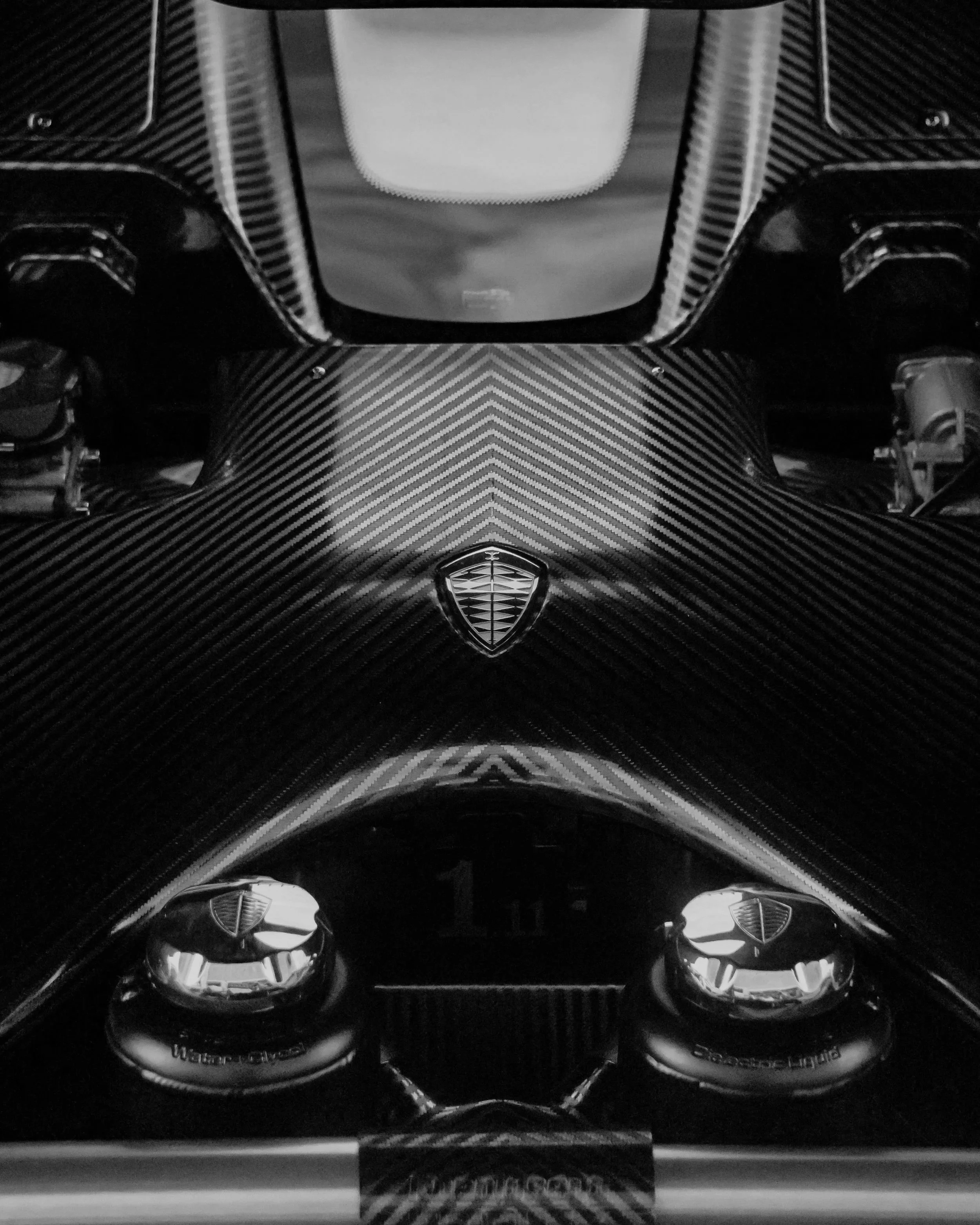Specialist Koenigsegg buyer support in Sweden and internationally.