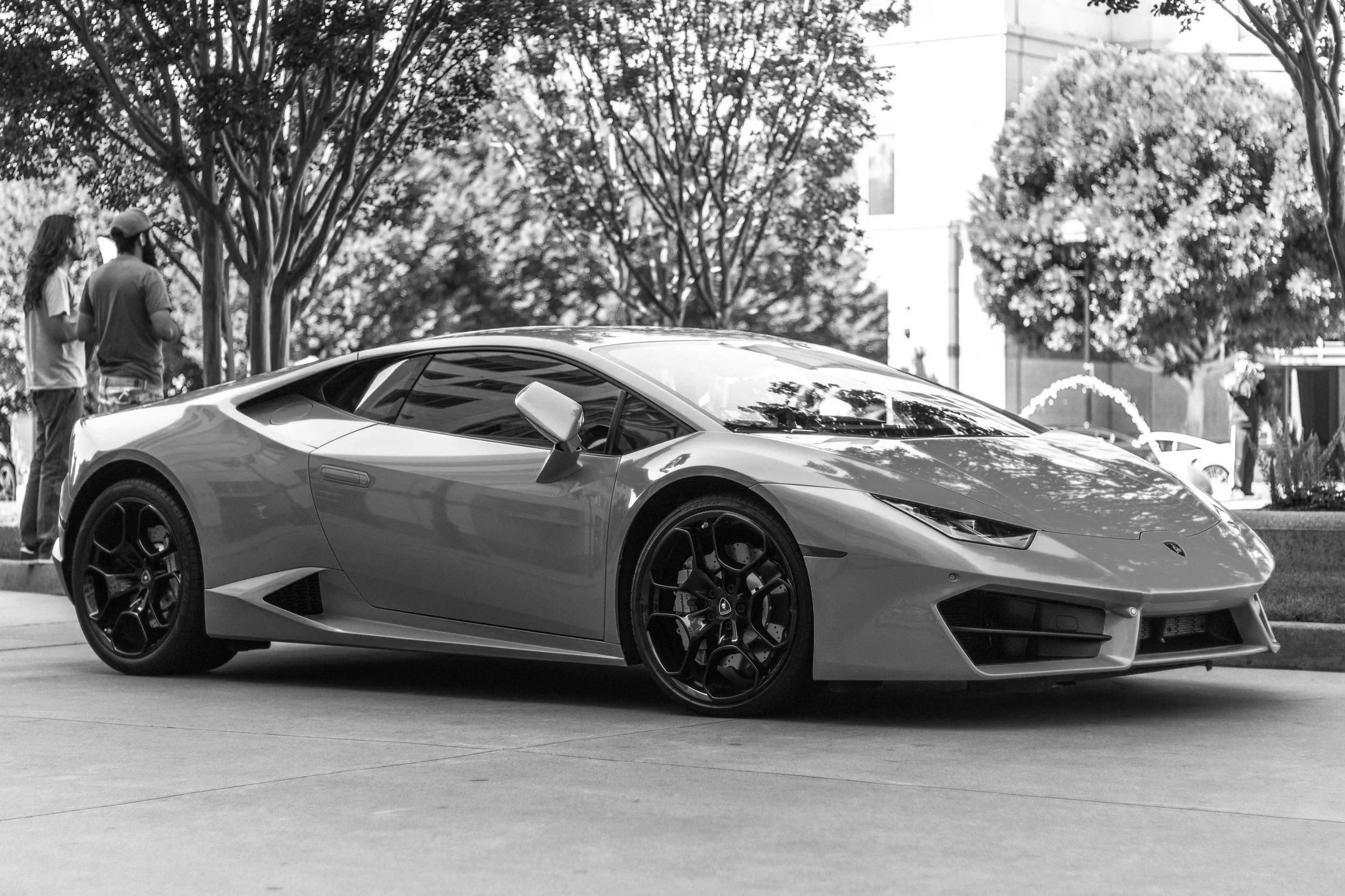 Independent buyer advisory for Lamborghini's and other premium performance cars